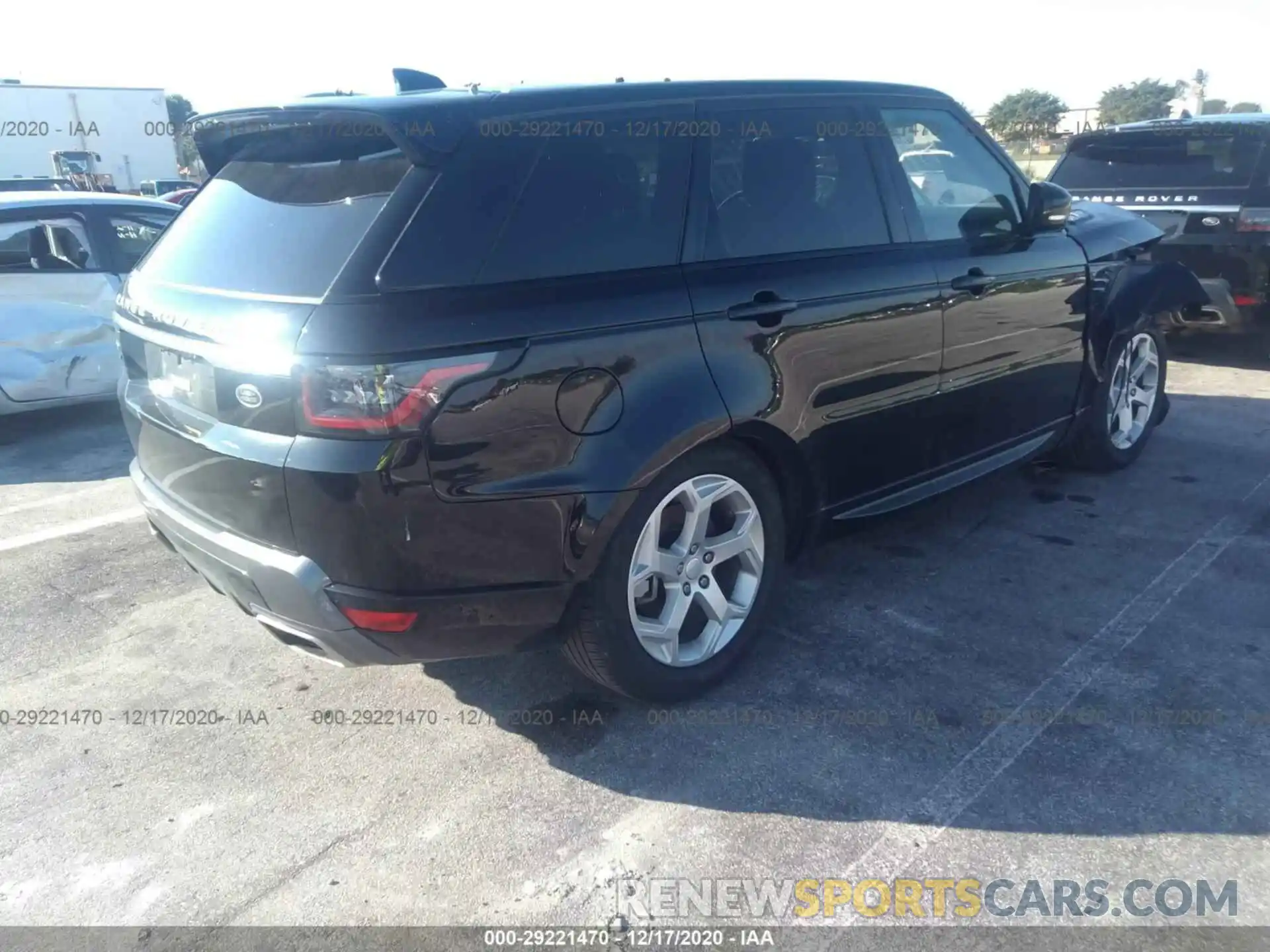 4 Photograph of a damaged car SALWR2SU7LA898857 LAND ROVER RANGE ROVER SPORT 2020