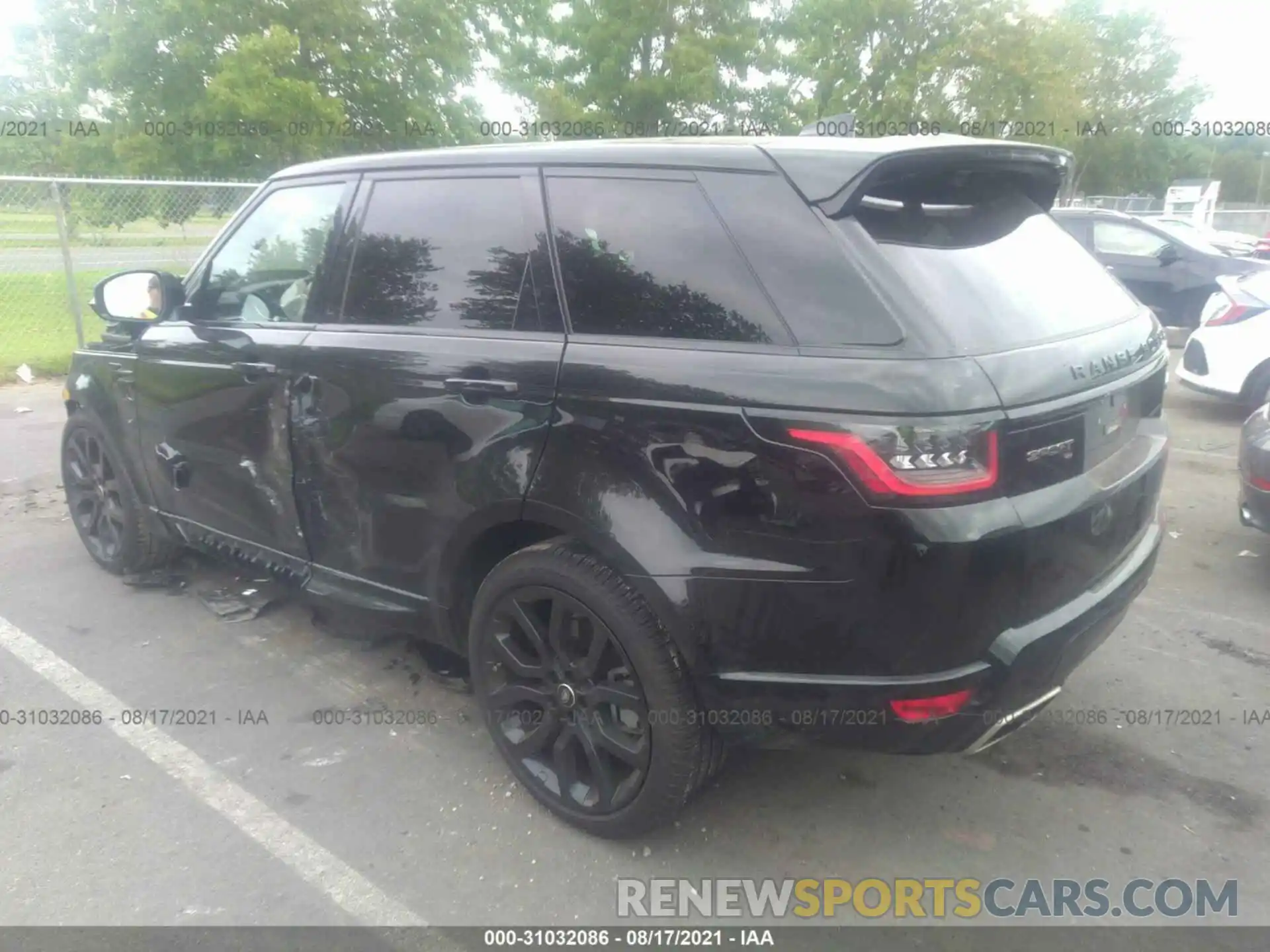 3 Фотография поврежденного автомобиля SALWR2SU8LA716244 LAND ROVER RANGE ROVER SPORT 2020