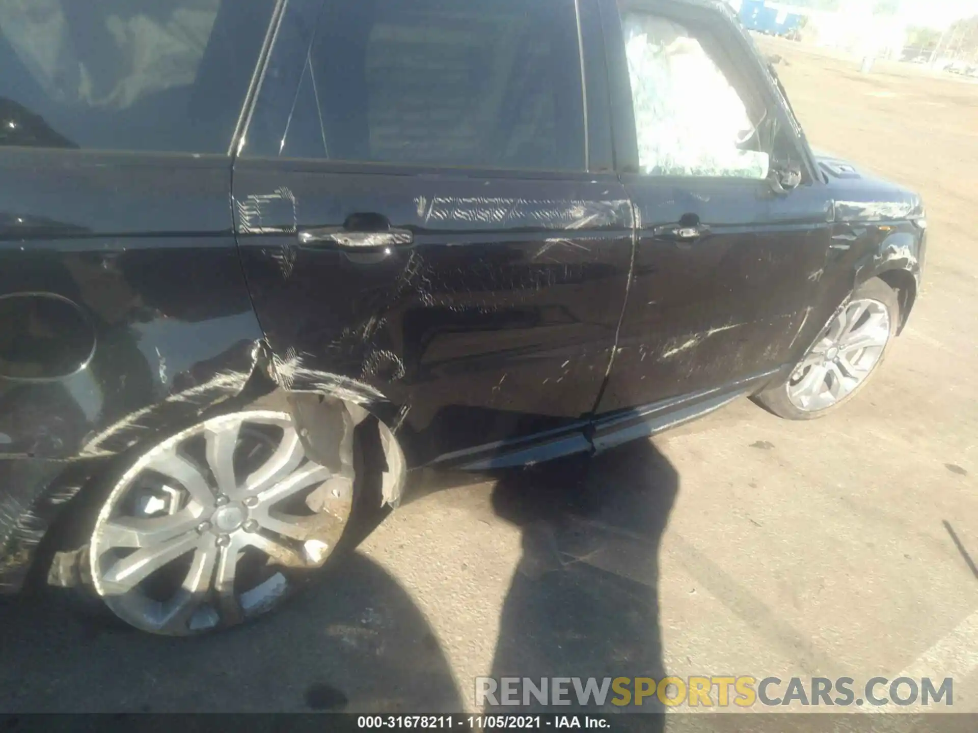 6 Photograph of a damaged car SALWR2SU8LA741631 LAND ROVER RANGE ROVER SPORT 2020