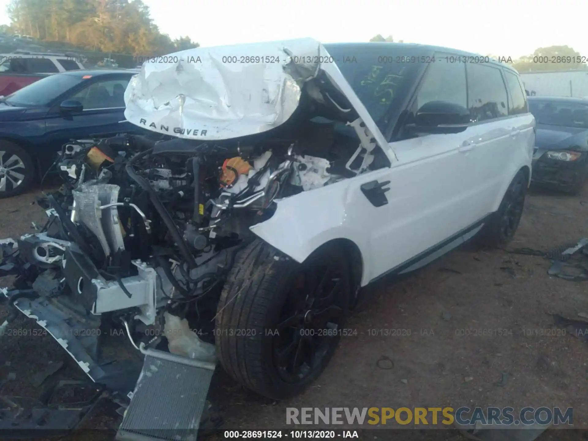 2 Фотография поврежденного автомобиля SALWR2SU8LA879833 LAND ROVER RANGE ROVER SPORT 2020