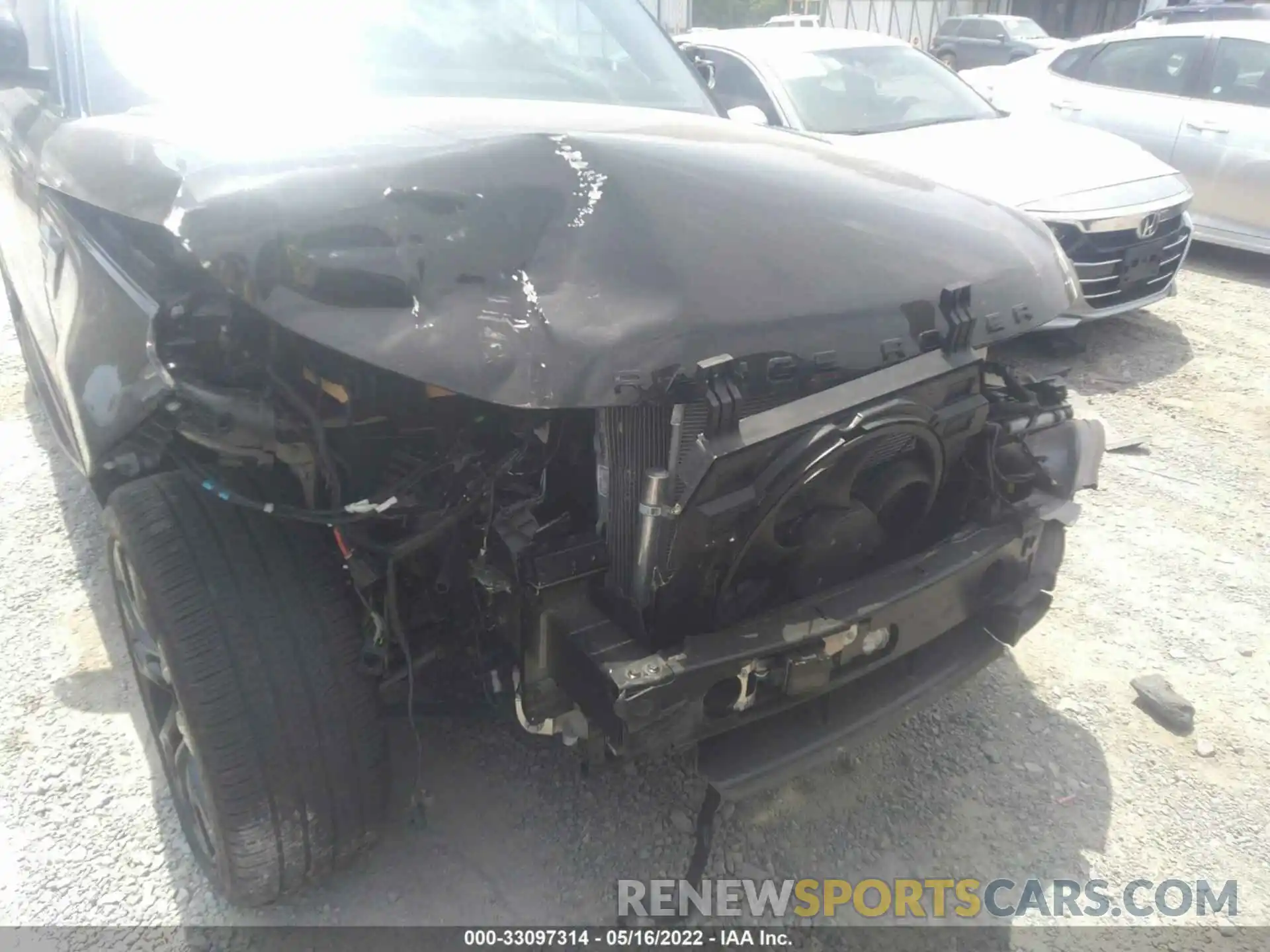 6 Photograph of a damaged car SALWS2RU0LA709380 LAND ROVER RANGE ROVER SPORT 2020