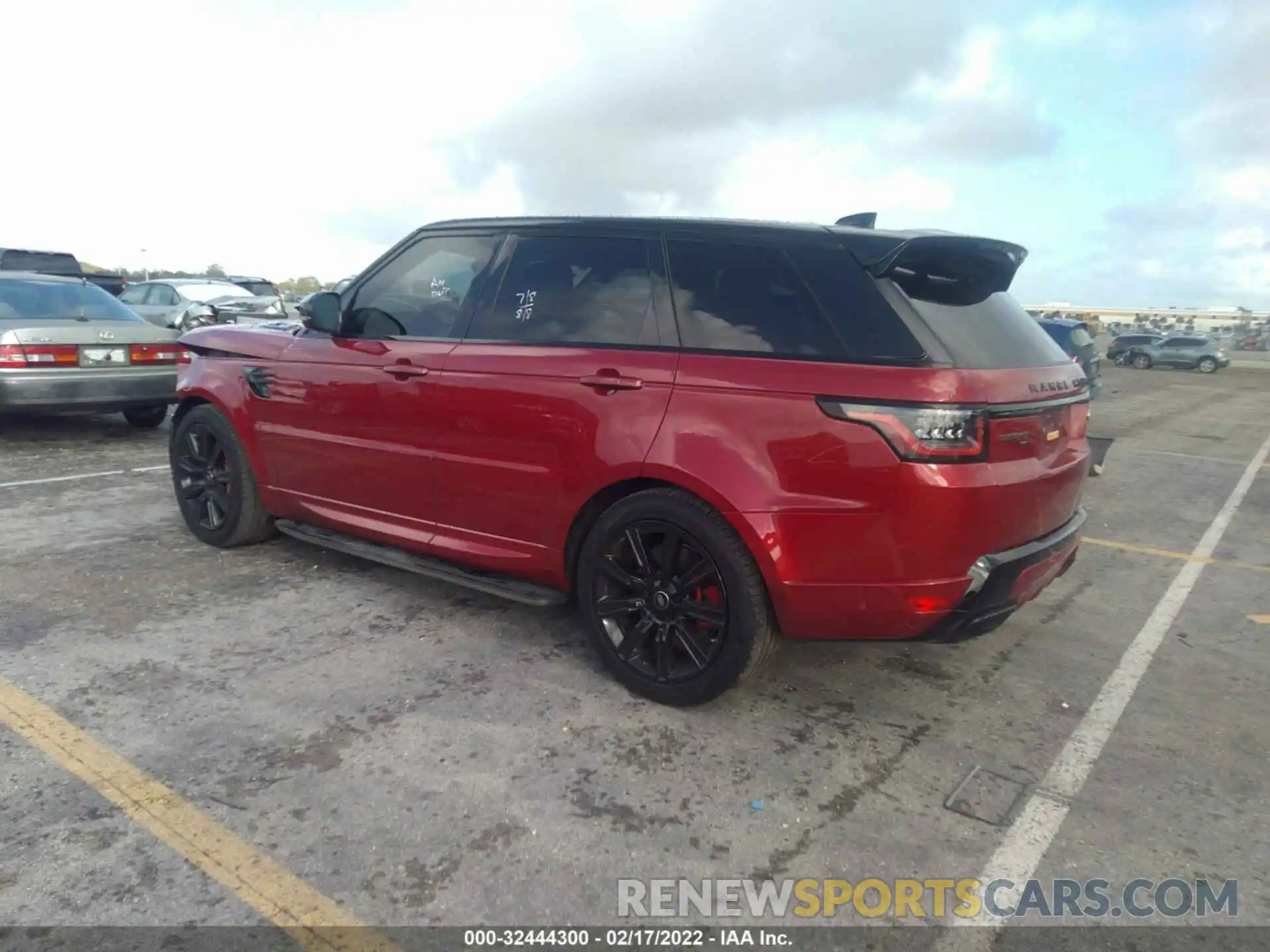 3 Фотография поврежденного автомобиля SALWS2RU1LA746471 LAND ROVER RANGE ROVER SPORT 2020