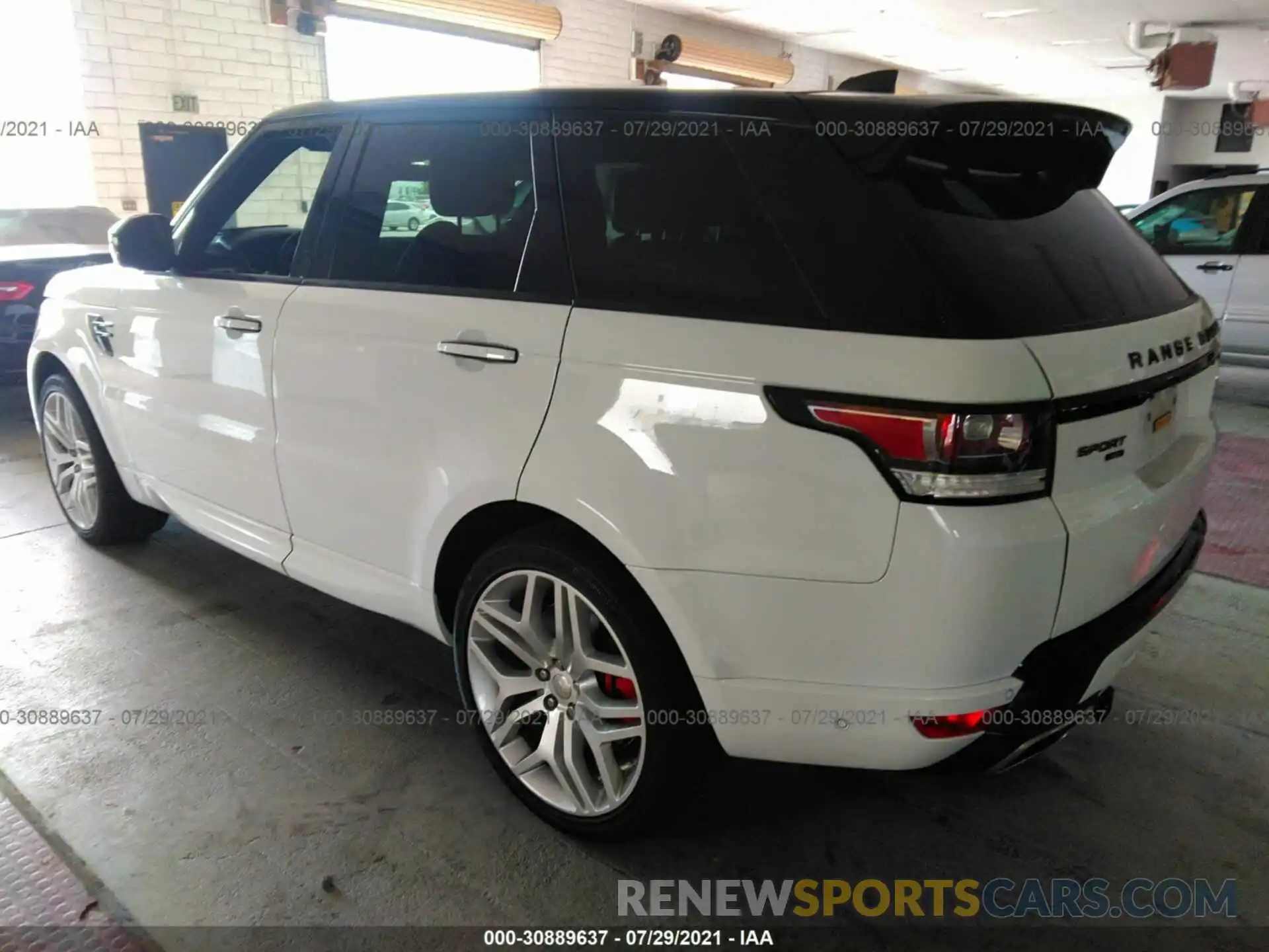 3 Photograph of a damaged car SALWS2RU2LA747659 LAND ROVER RANGE ROVER SPORT 2020