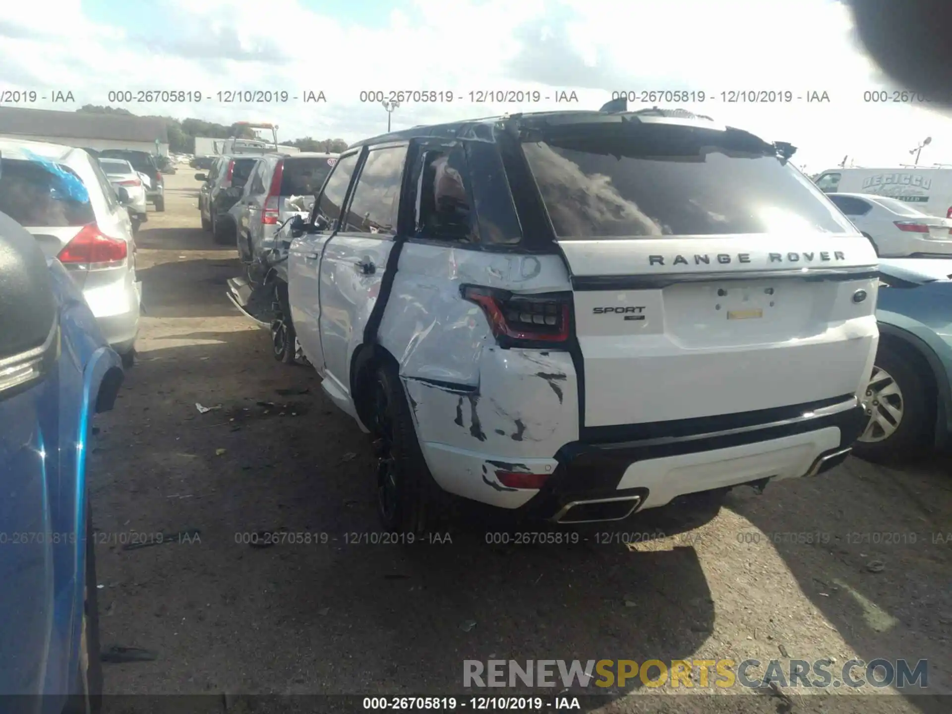 3 Фотография поврежденного автомобиля SALWS2RU2LA883743 LAND ROVER RANGE ROVER SPORT 2020