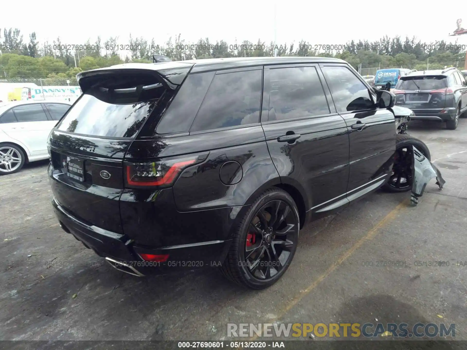 4 Фотография поврежденного автомобиля SALWS2RU5LA727874 LAND ROVER RANGE ROVER SPORT 2020