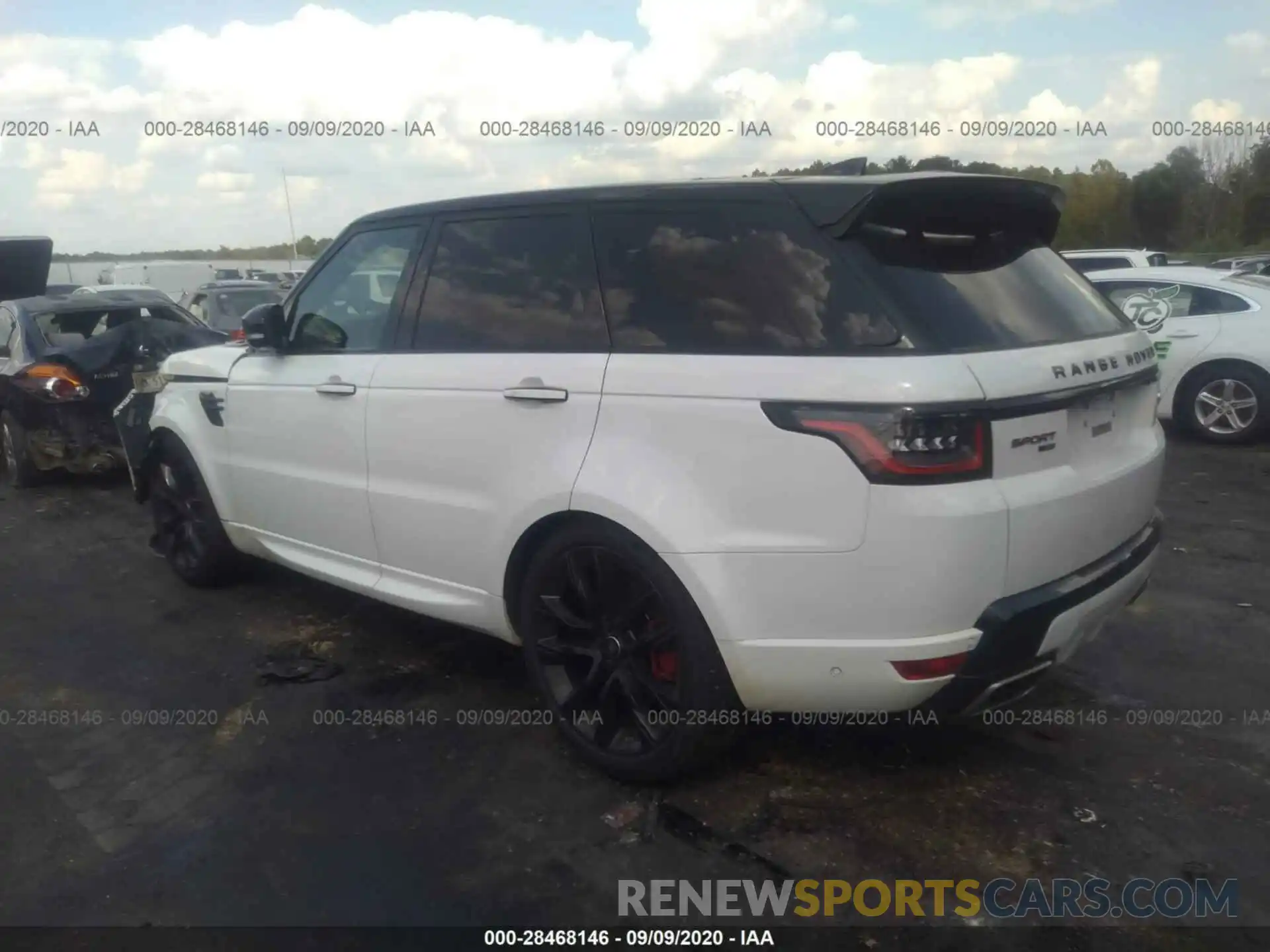 3 Фотография поврежденного автомобиля SALWS2RU6LA713840 LAND ROVER RANGE ROVER SPORT 2020