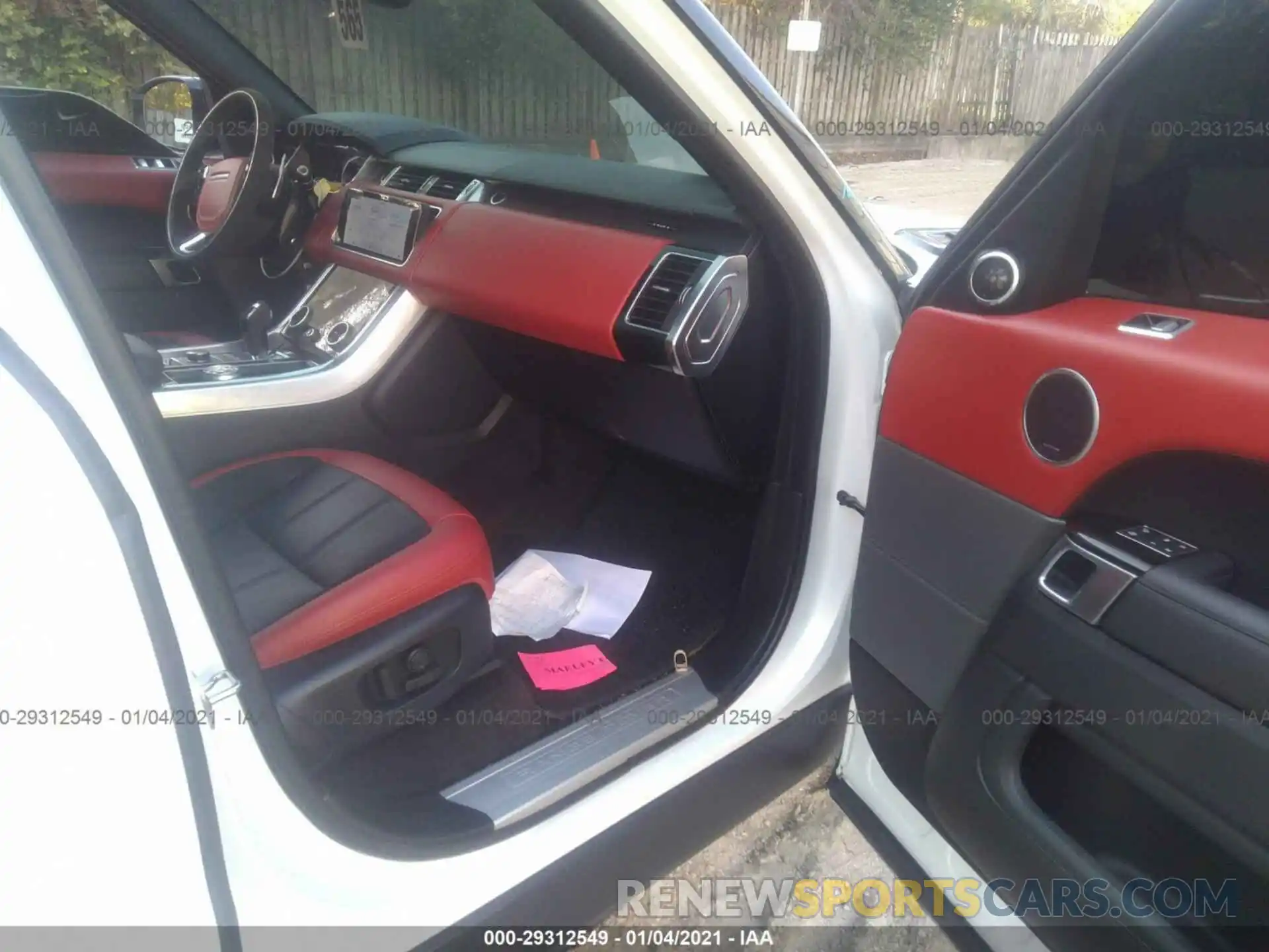 5 Photograph of a damaged car SALWS2RU8LA714150 LAND ROVER RANGE ROVER SPORT 2020