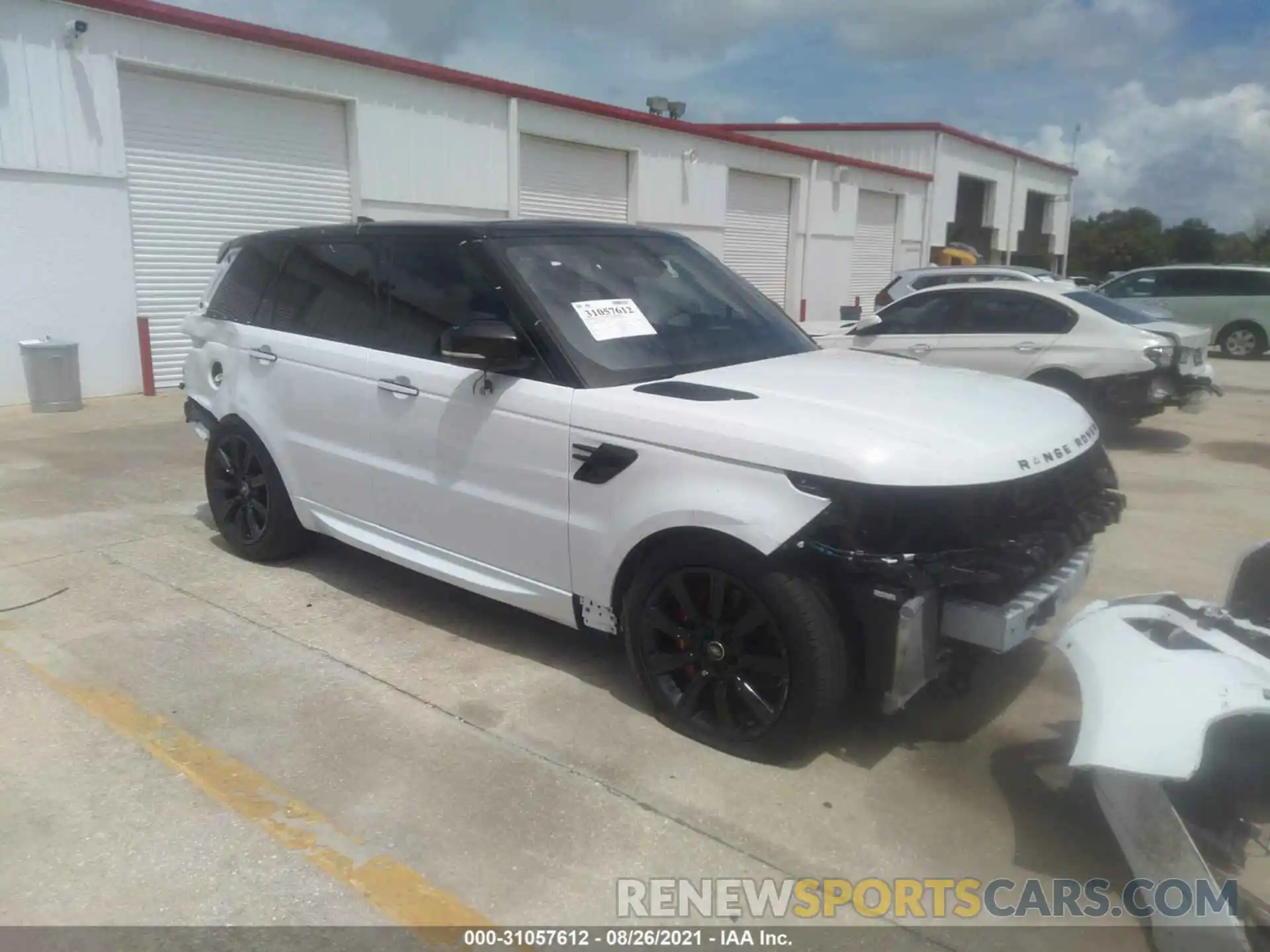 1 Photograph of a damaged car SALWS2RUXLA886048 LAND ROVER RANGE ROVER SPORT 2020