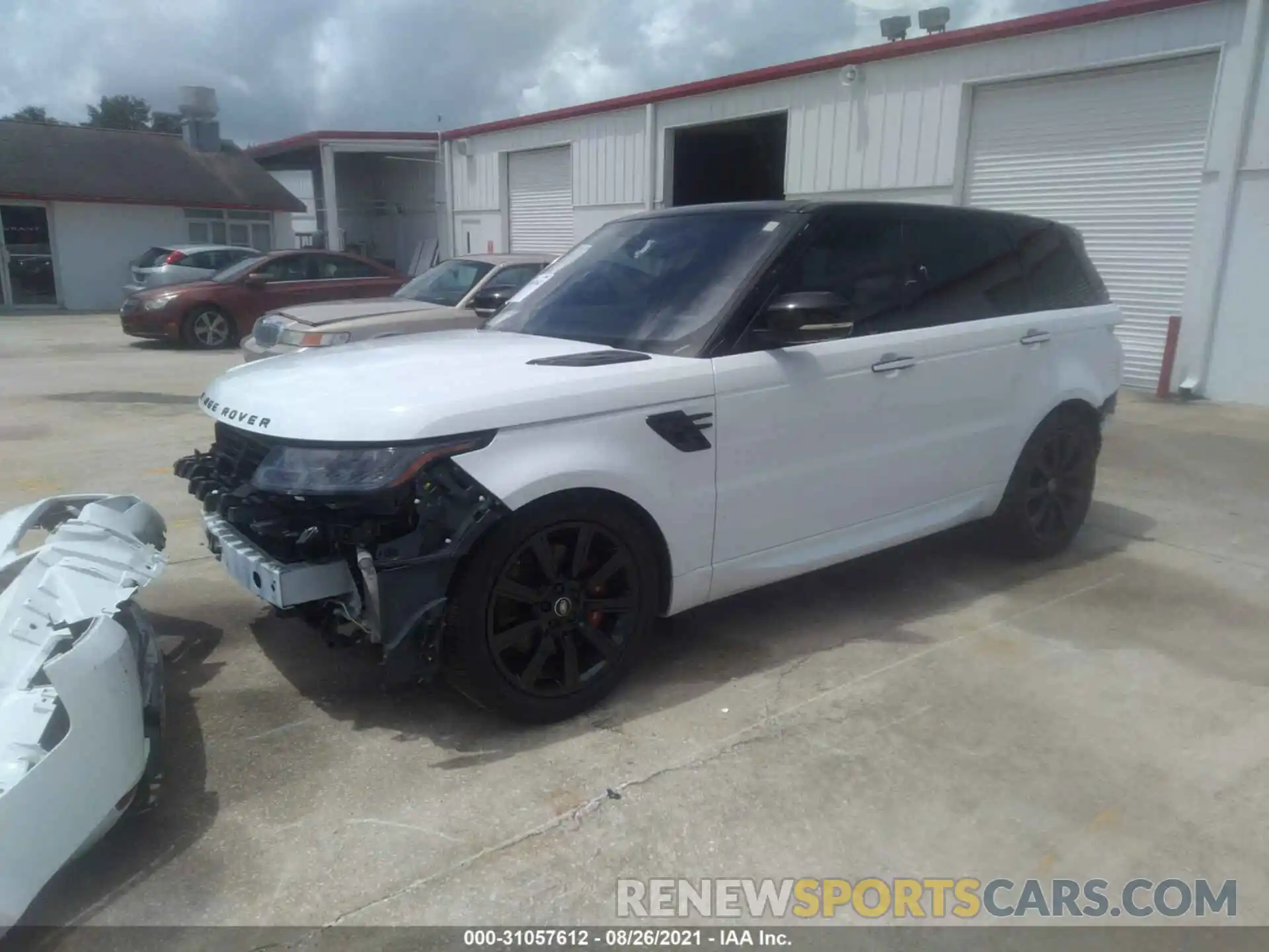 2 Фотография поврежденного автомобиля SALWS2RUXLA886048 LAND ROVER RANGE ROVER SPORT 2020