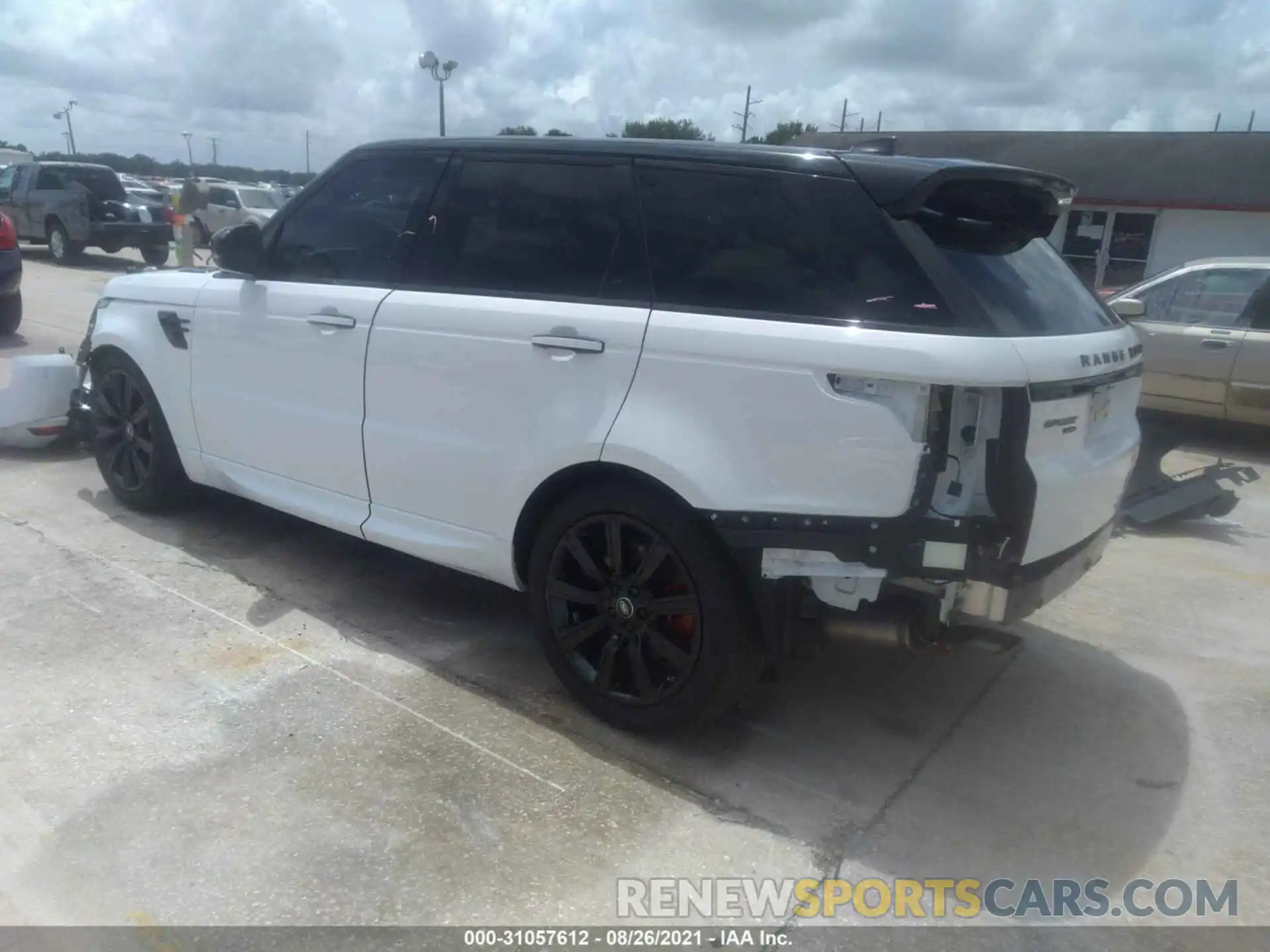 3 Фотография поврежденного автомобиля SALWS2RUXLA886048 LAND ROVER RANGE ROVER SPORT 2020