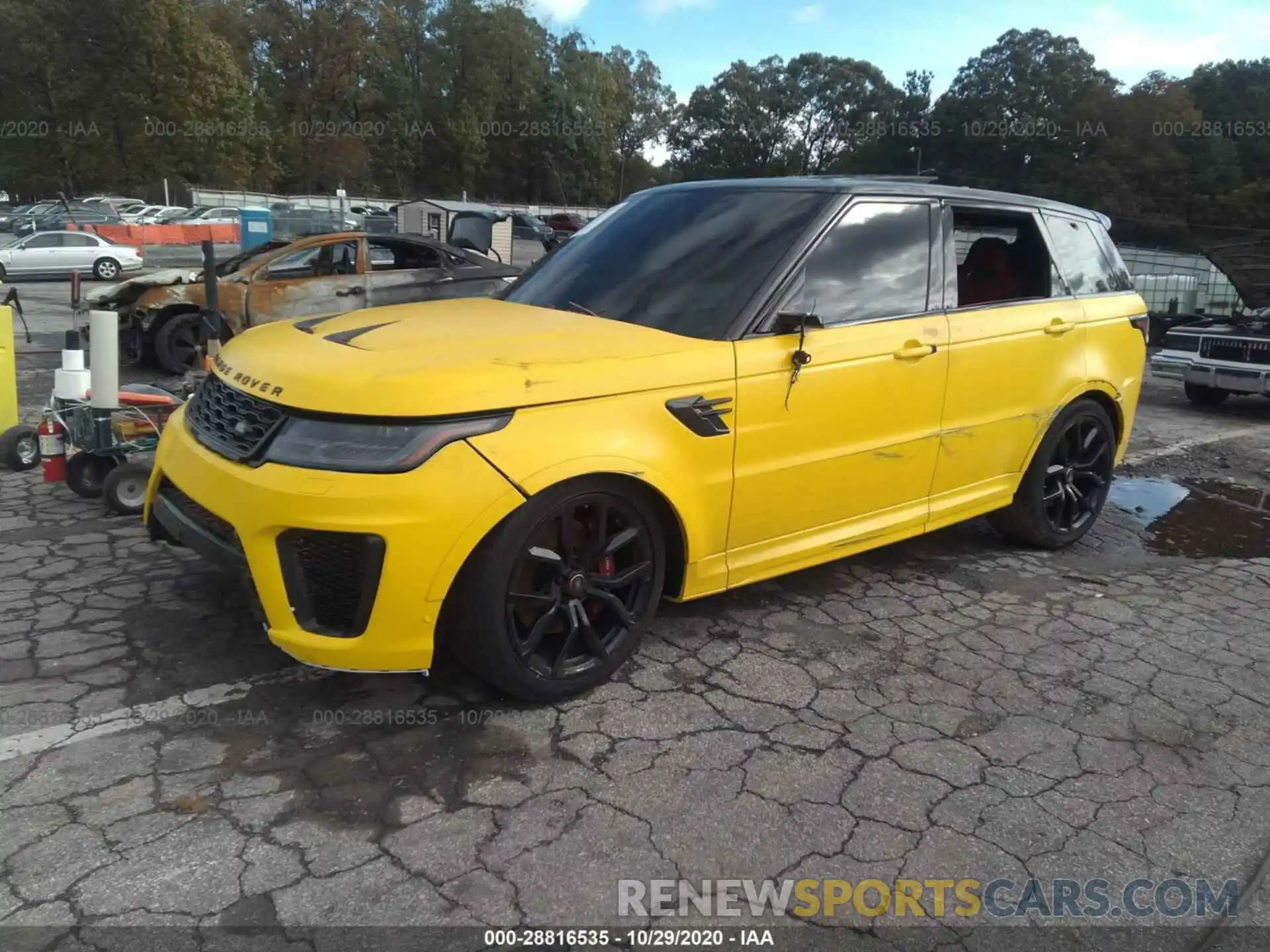 2 Фотография поврежденного автомобиля SALWZ2RE3LA712195 LAND ROVER RANGE ROVER SPORT 2020