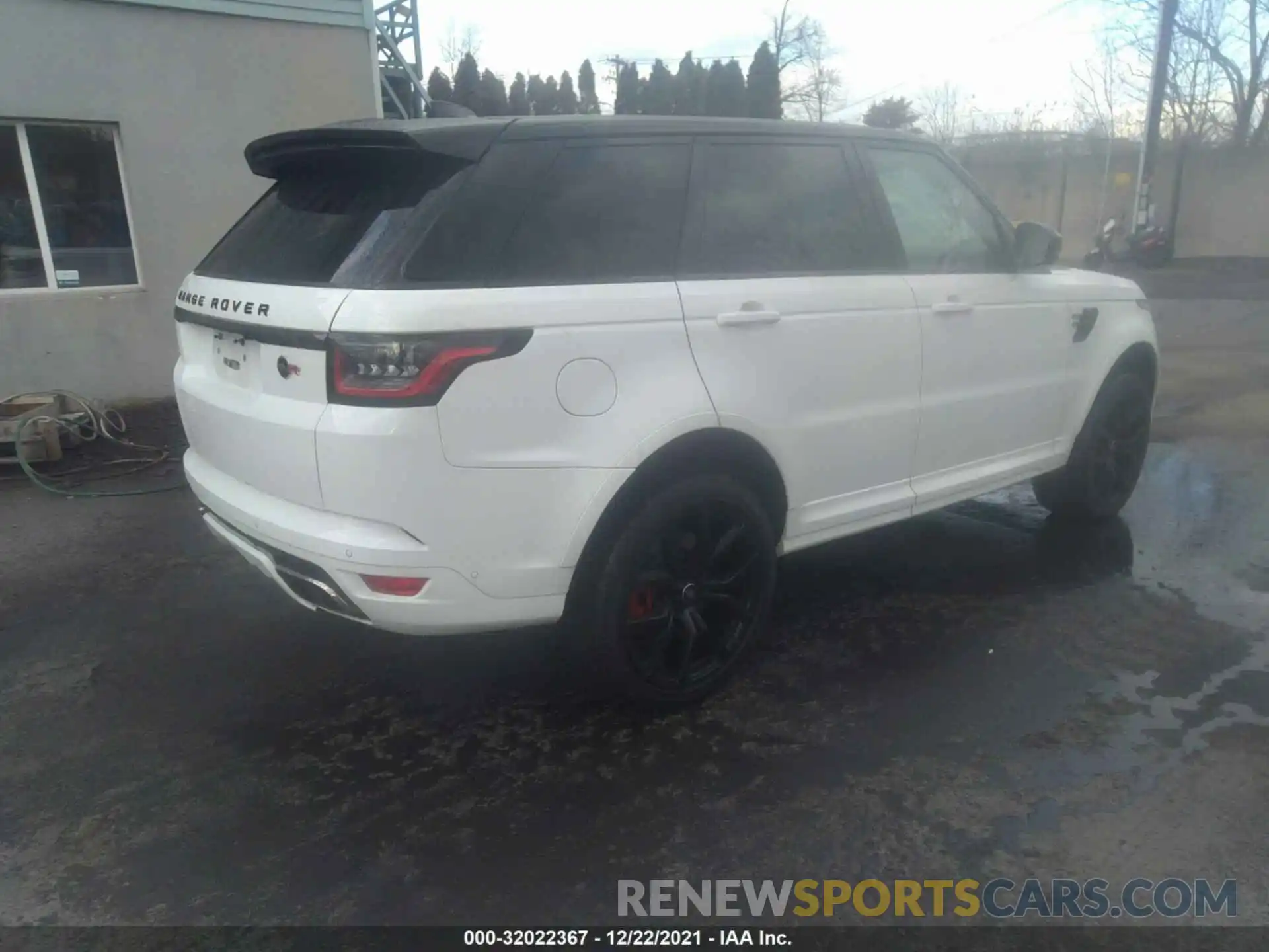 4 Фотография поврежденного автомобиля SALWZ2RE8LA880737 LAND ROVER RANGE ROVER SPORT 2020