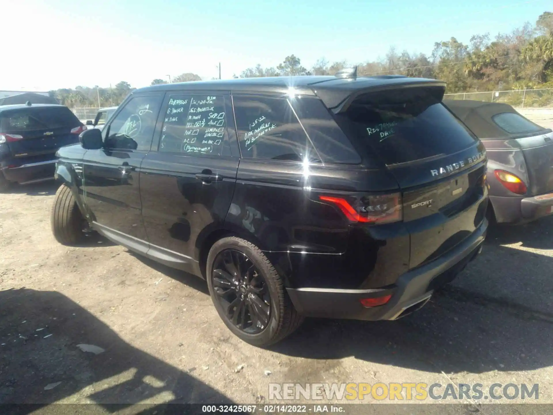 3 Photograph of a damaged car SALWG2SU6MA763330 LAND ROVER RANGE ROVER SPORT 2021