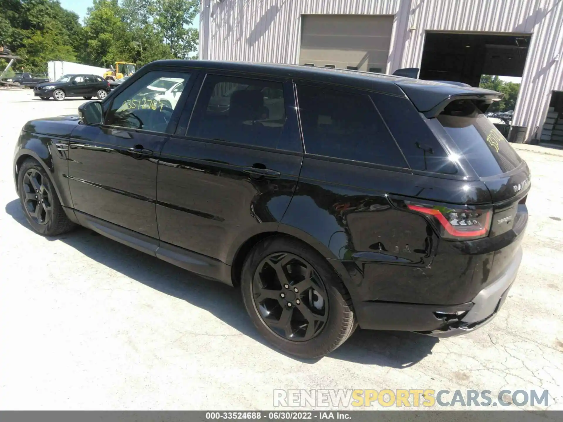 3 Photograph of a damaged car SALWG2SU6MA775624 LAND ROVER RANGE ROVER SPORT 2021