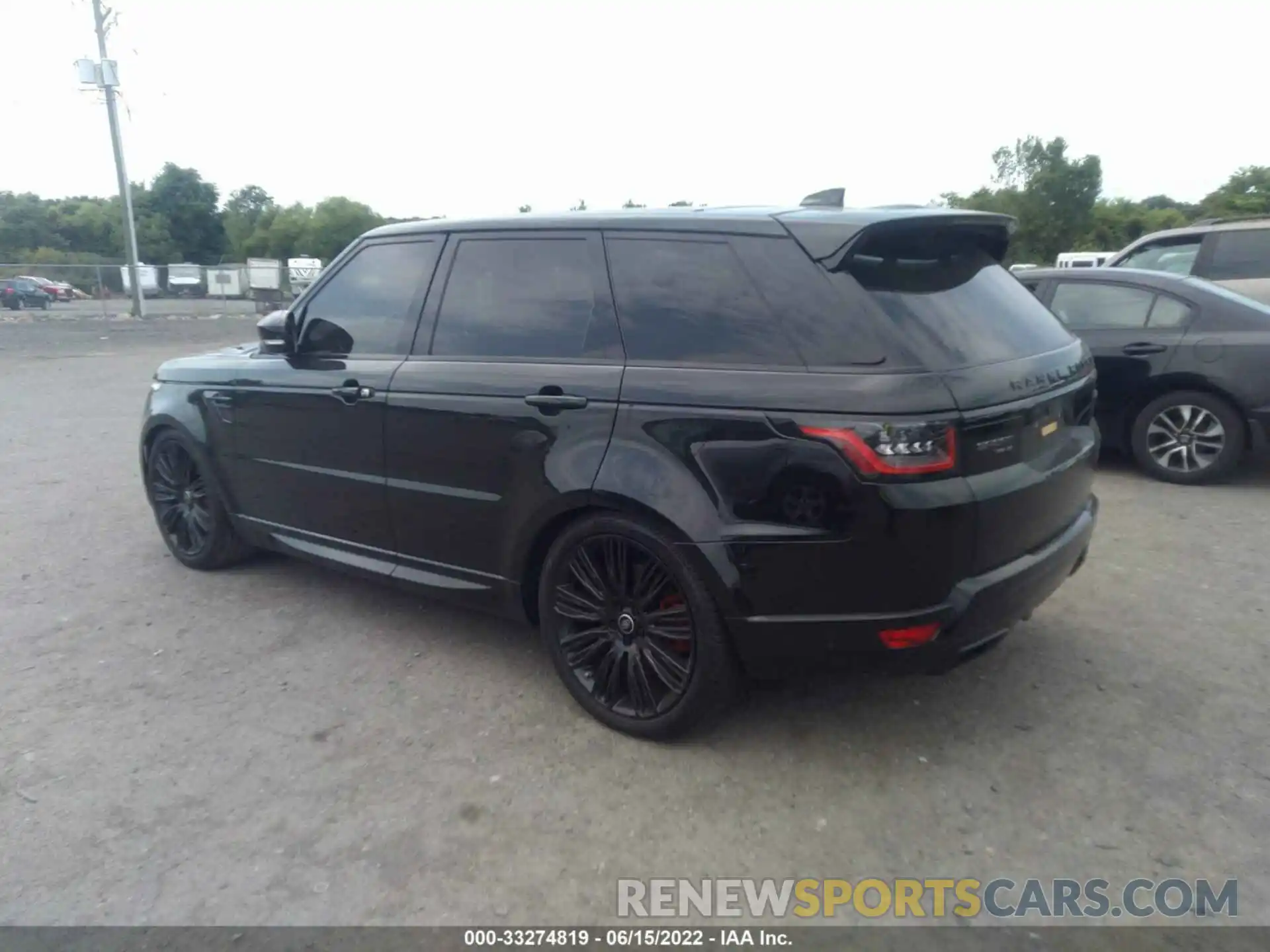 3 Photograph of a damaged car SALWR2SE1MA755929 LAND ROVER RANGE ROVER SPORT 2021