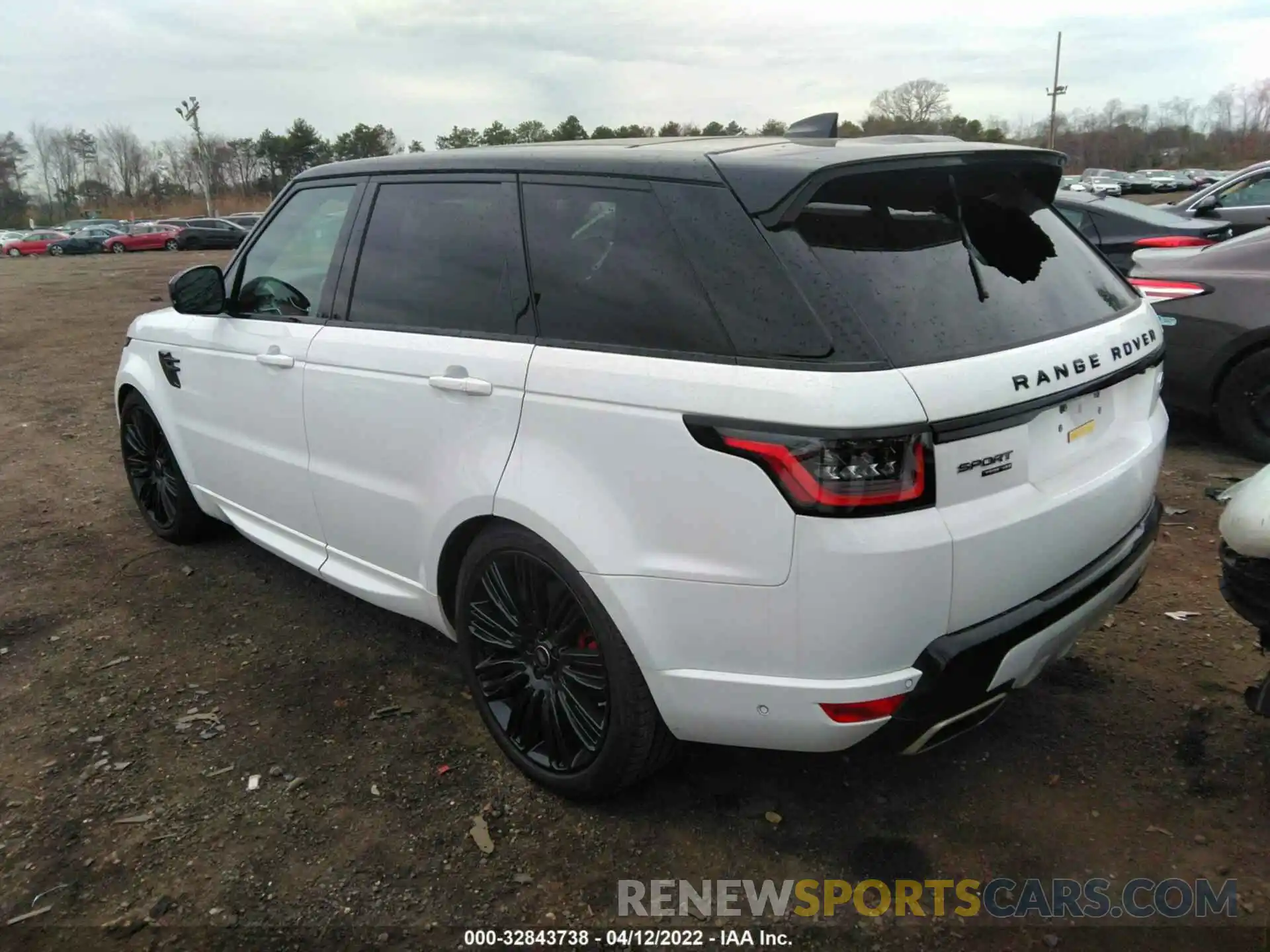 3 Photograph of a damaged car SALWR2SE9MA769254 LAND ROVER RANGE ROVER SPORT 2021