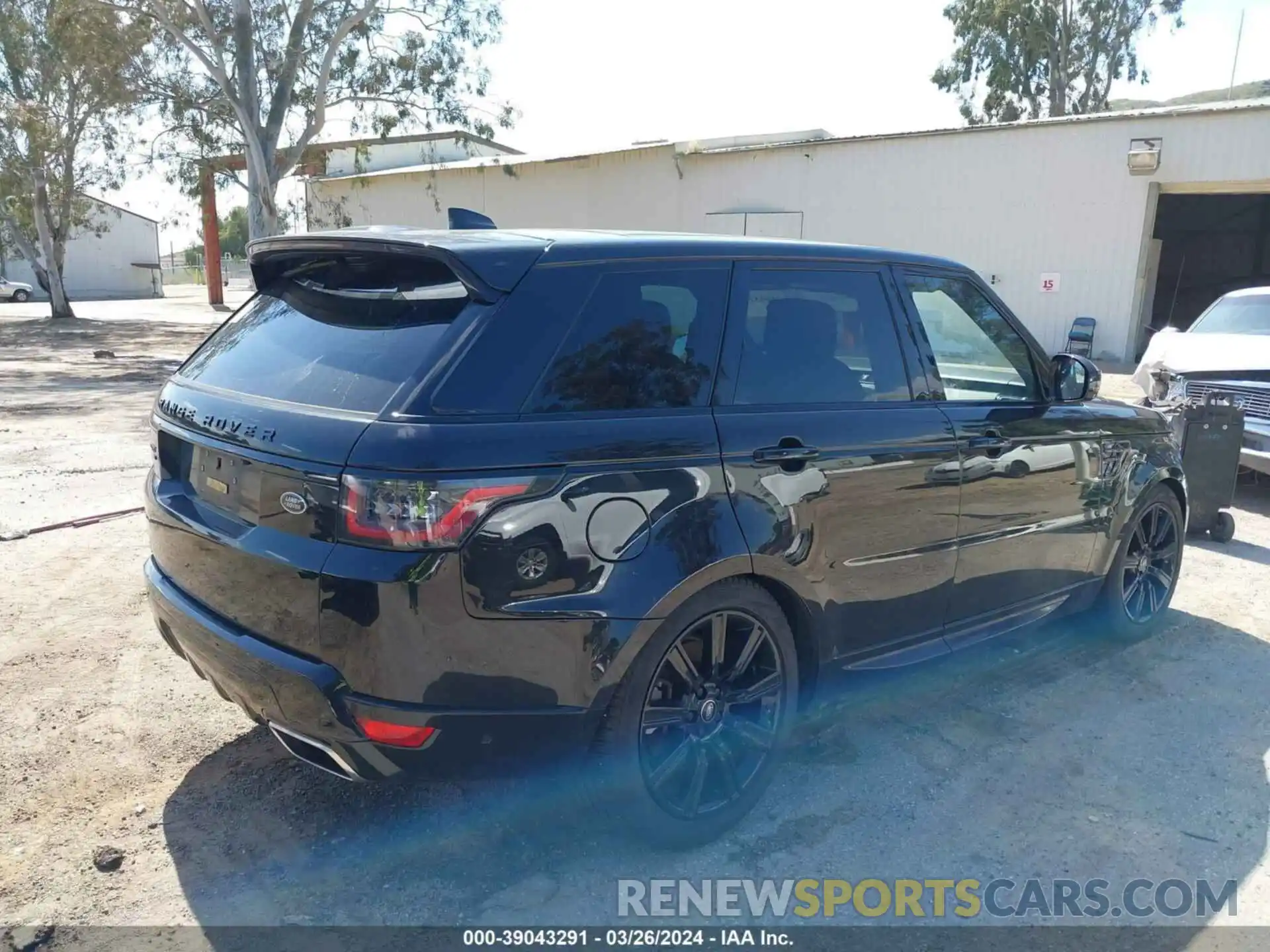 4 Photograph of a damaged car SALWR2SU1MA774830 LAND ROVER RANGE ROVER SPORT 2021