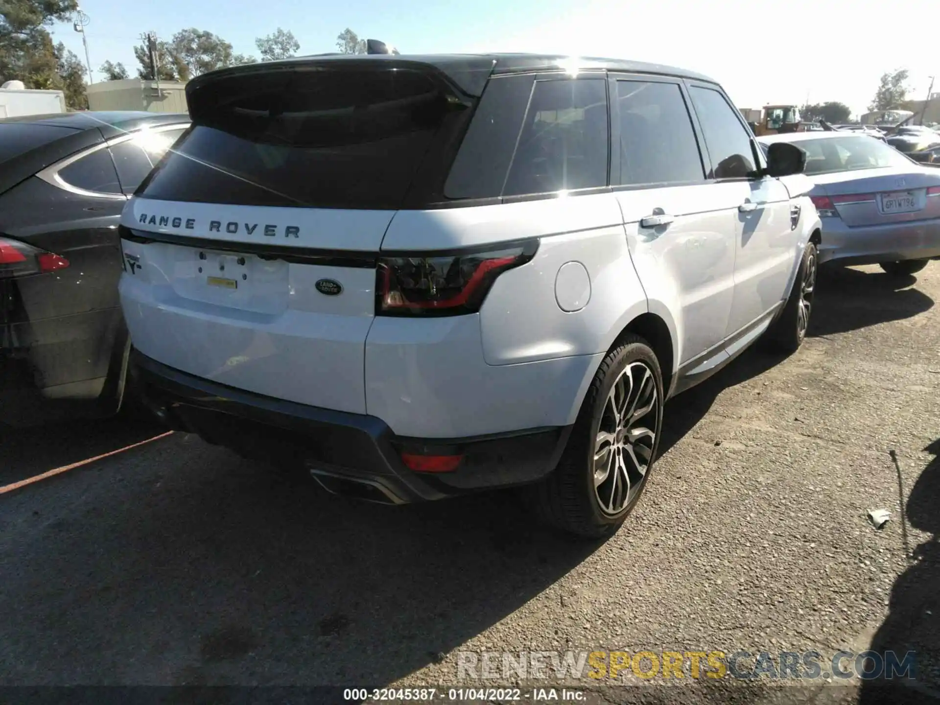 4 Photograph of a damaged car SALWR2SU2MA756515 LAND ROVER RANGE ROVER SPORT 2021