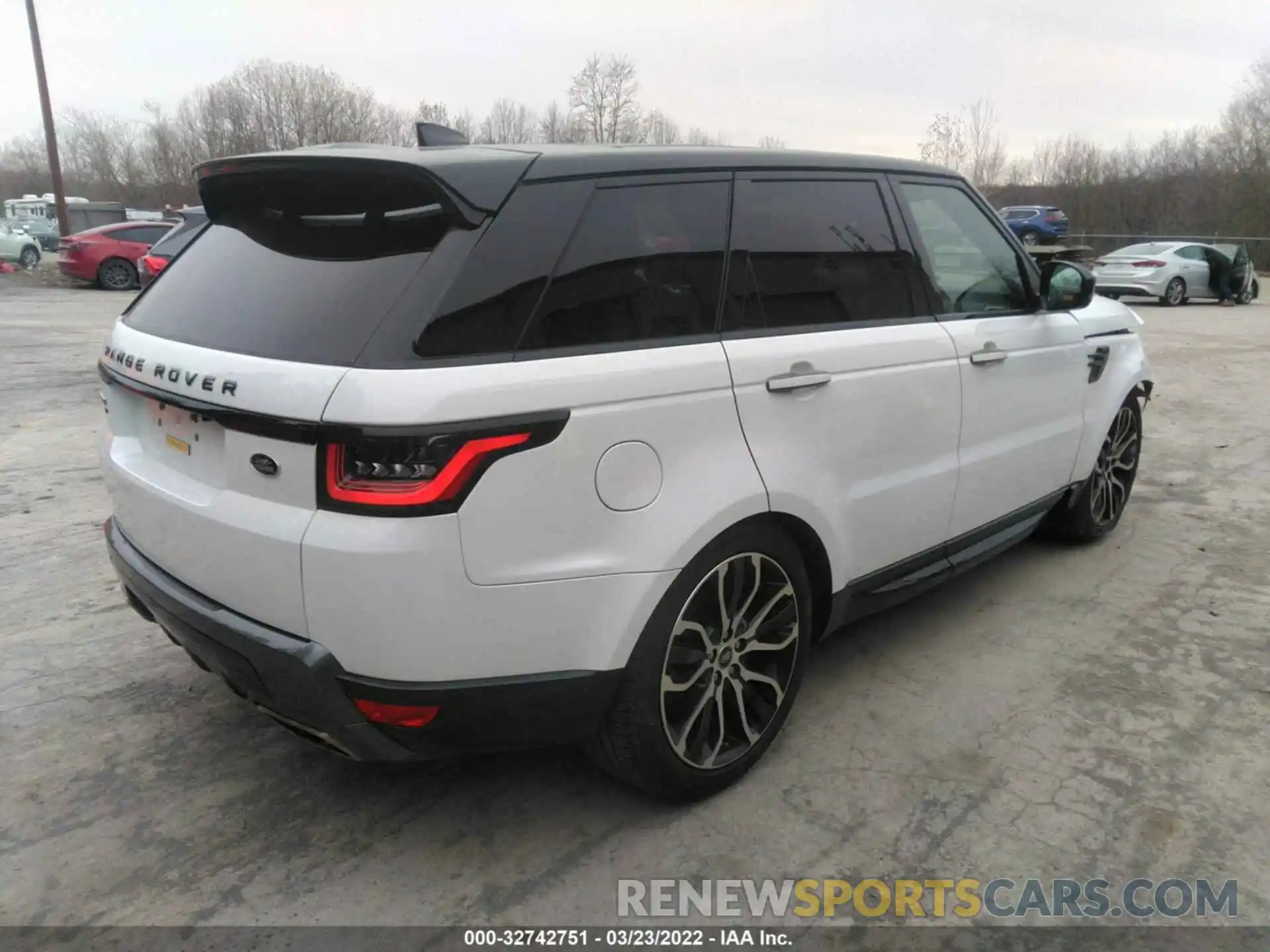 4 Фотография поврежденного автомобиля SALWR2SU4MA779147 LAND ROVER RANGE ROVER SPORT 2021