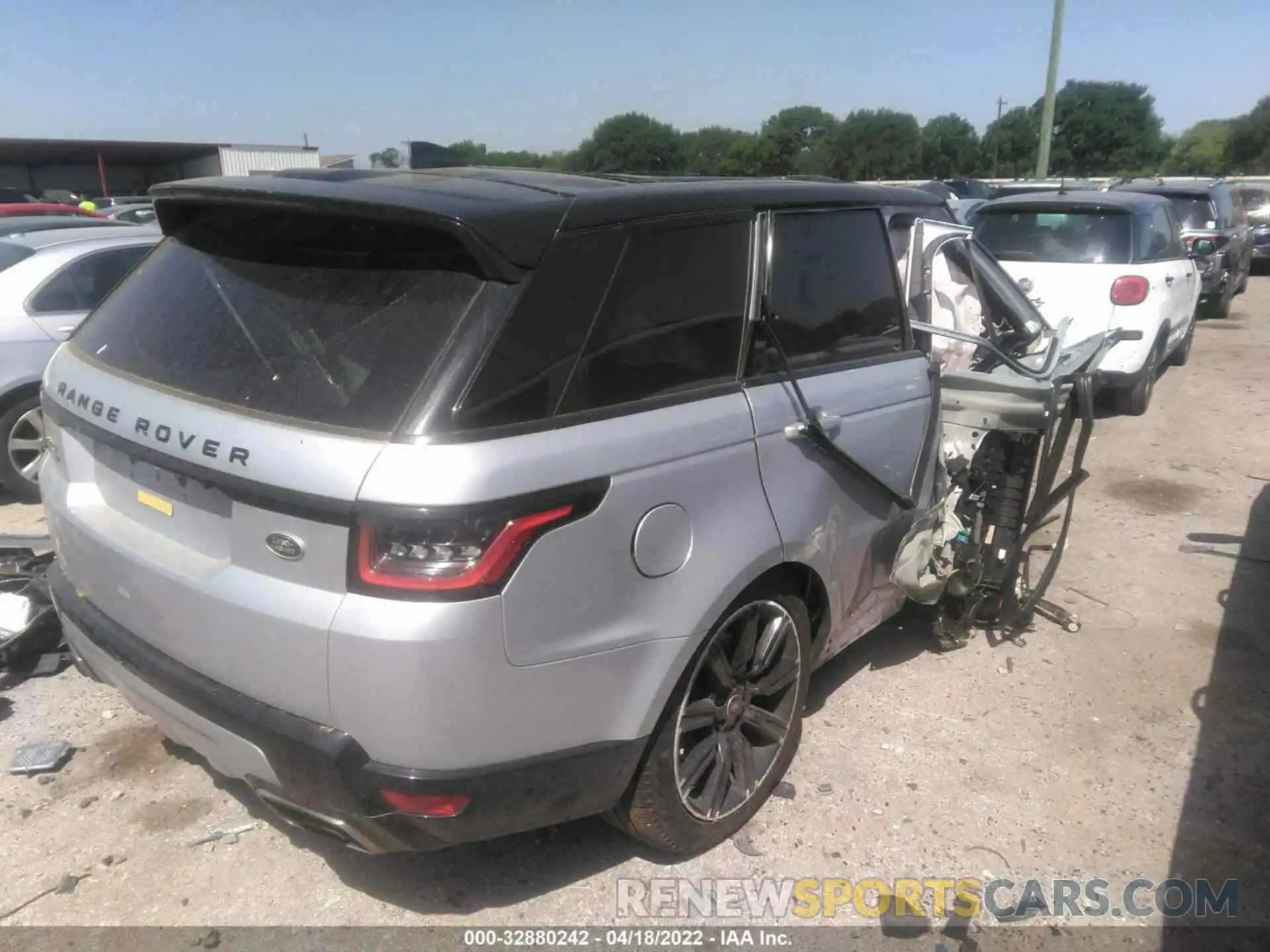 4 Фотография поврежденного автомобиля SALWR2SU6MA750698 LAND ROVER RANGE ROVER SPORT 2021