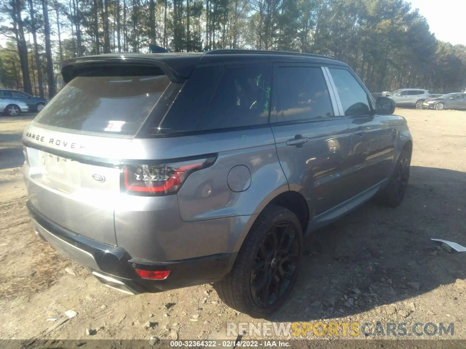 4 Фотография поврежденного автомобиля SALWR2SUXMA752423 LAND ROVER RANGE ROVER SPORT 2021