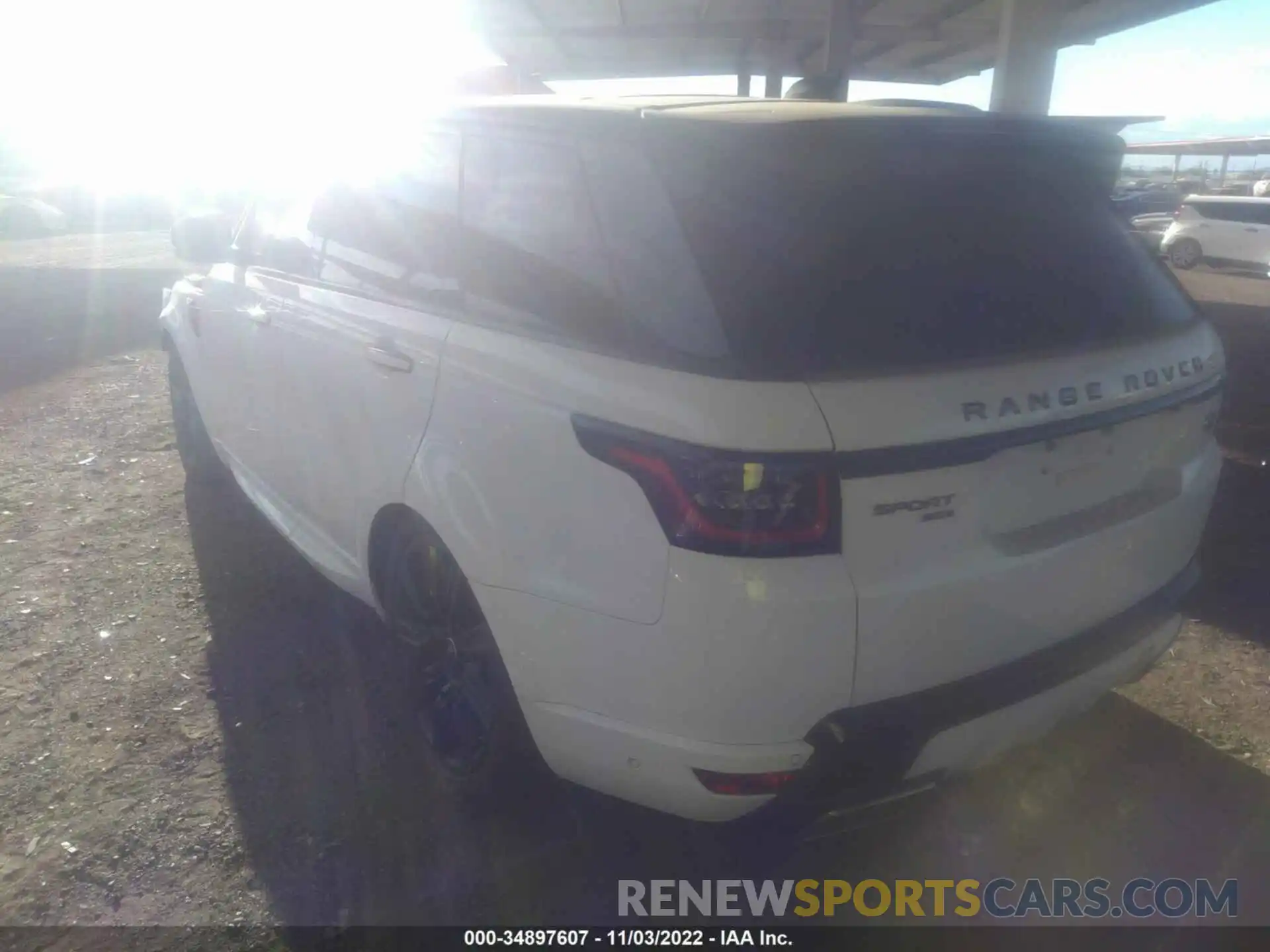 3 Фотография поврежденного автомобиля SALWS2RU6MA758875 LAND ROVER RANGE ROVER SPORT 2021