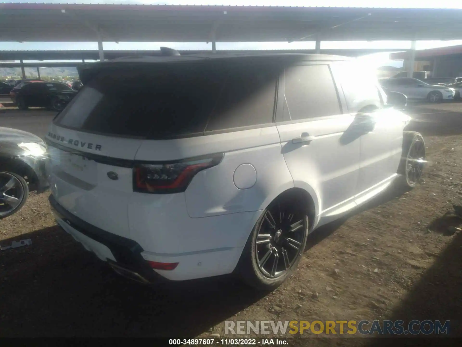 4 Фотография поврежденного автомобиля SALWS2RU6MA758875 LAND ROVER RANGE ROVER SPORT 2021