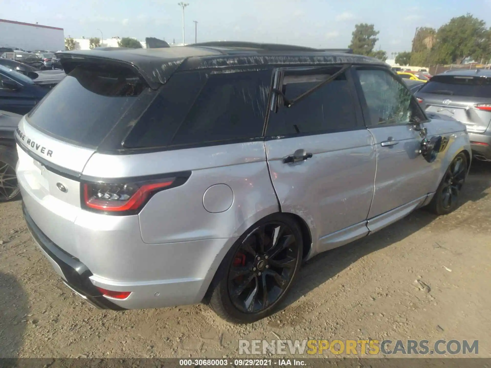 4 Фотография поврежденного автомобиля SALWS2RU7MA776690 LAND ROVER RANGE ROVER SPORT 2021