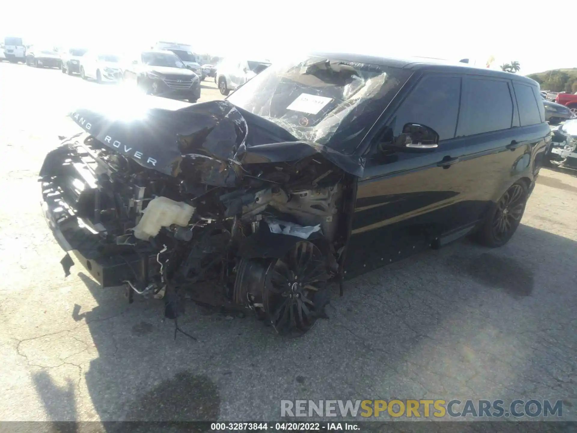 2 Photograph of a damaged car SALWG2SU2NA203323 LAND ROVER RANGE ROVER SPORT 2022