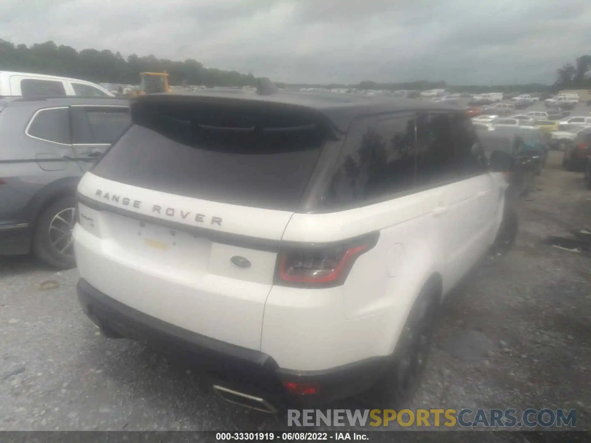 4 Photograph of a damaged car SALWR2SU3NA236065 LAND ROVER RANGE ROVER SPORT 2022