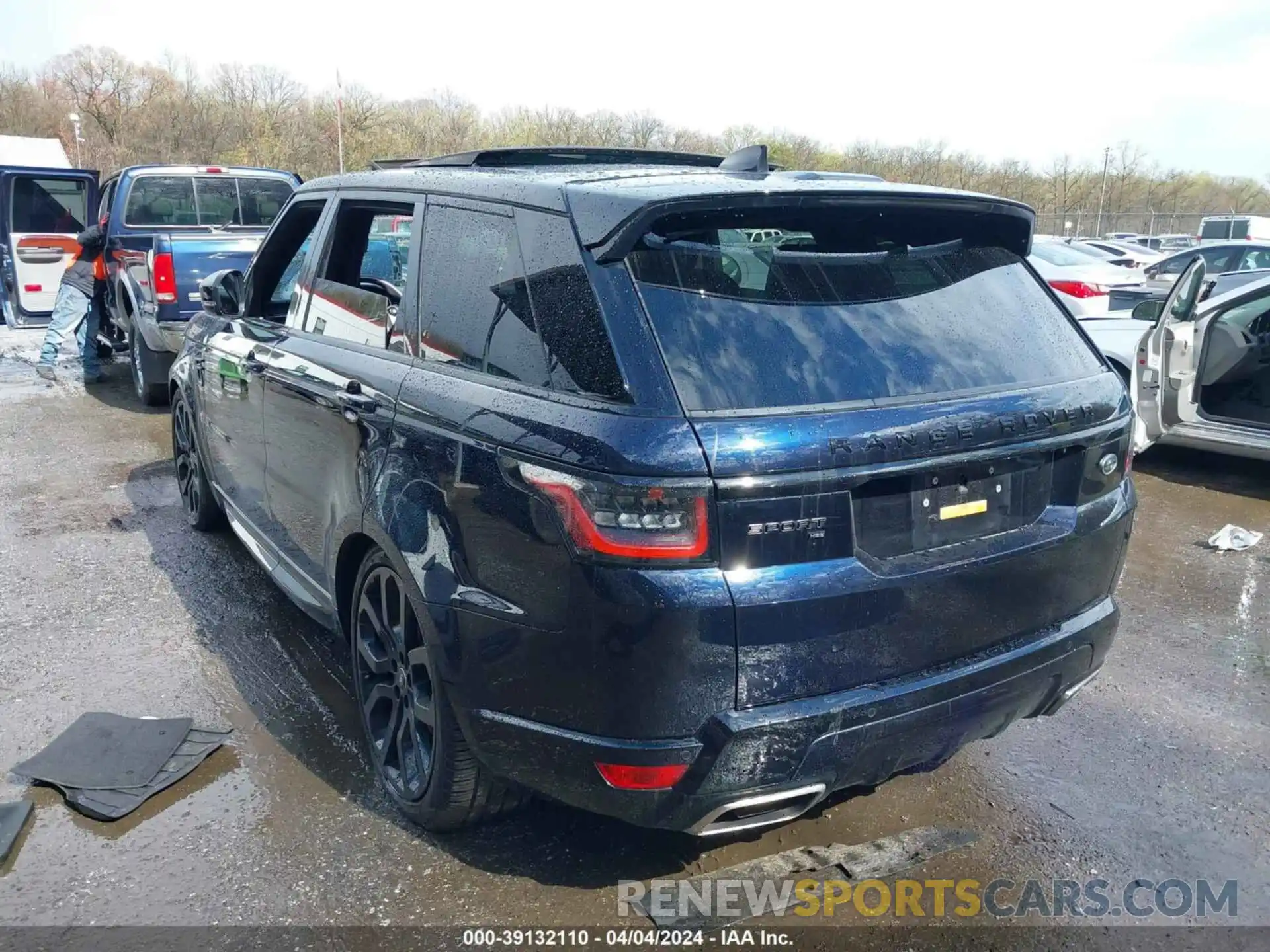 3 Photograph of a damaged car SALWR2SU6NA221334 LAND ROVER RANGE ROVER SPORT 2022