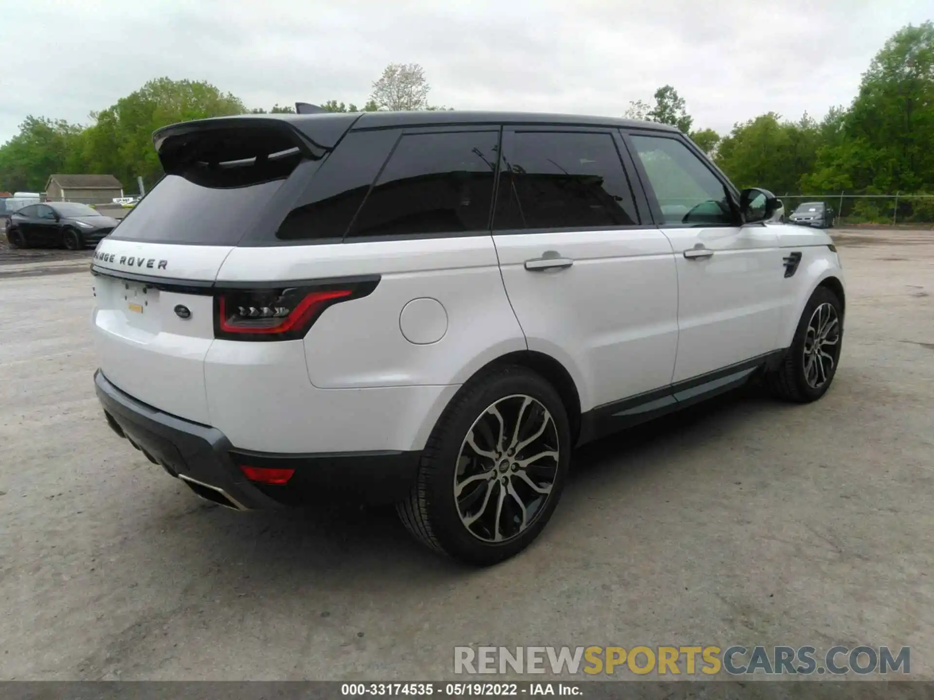 4 Photograph of a damaged car SALWR2SU9NA219688 LAND ROVER RANGE ROVER SPORT 2022