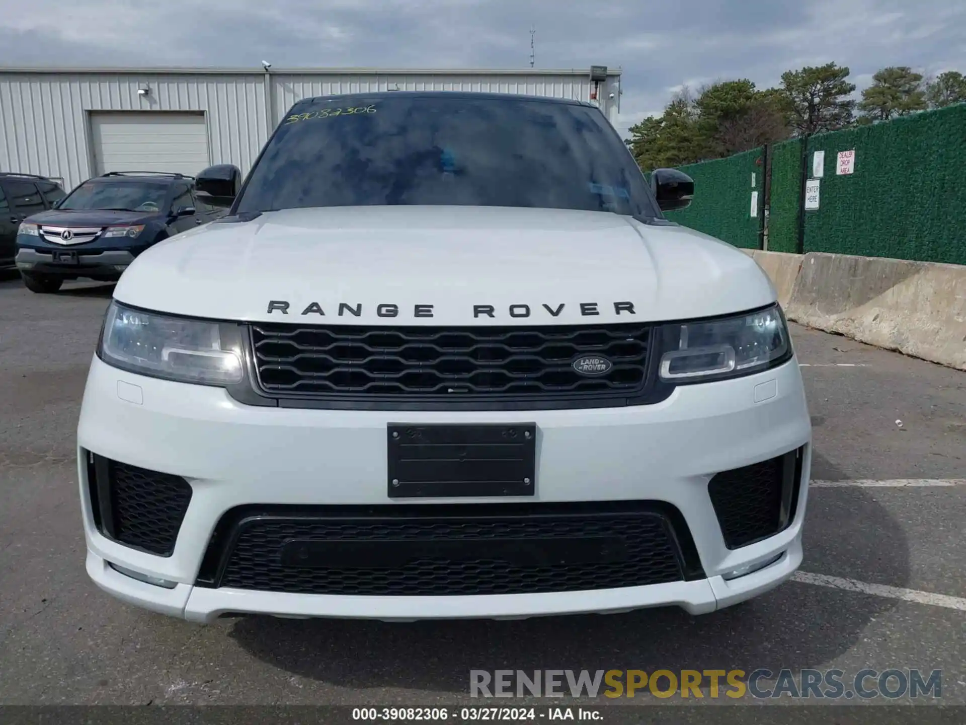 12 Photograph of a damaged car SALWS2RU4NA213632 LAND ROVER RANGE ROVER SPORT 2022