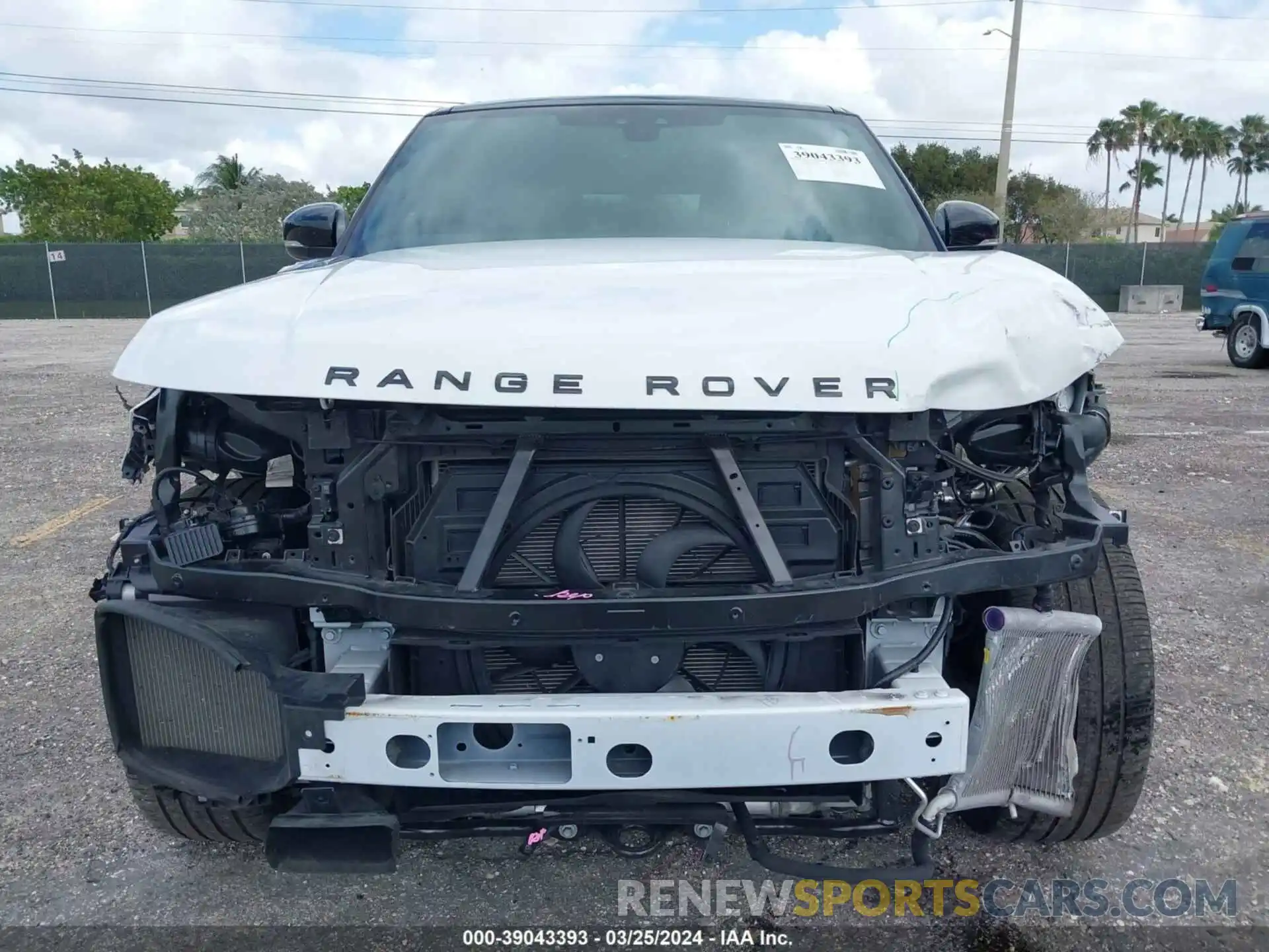 13 Photograph of a damaged car SALWS2RU4NA235114 LAND ROVER RANGE ROVER SPORT 2022