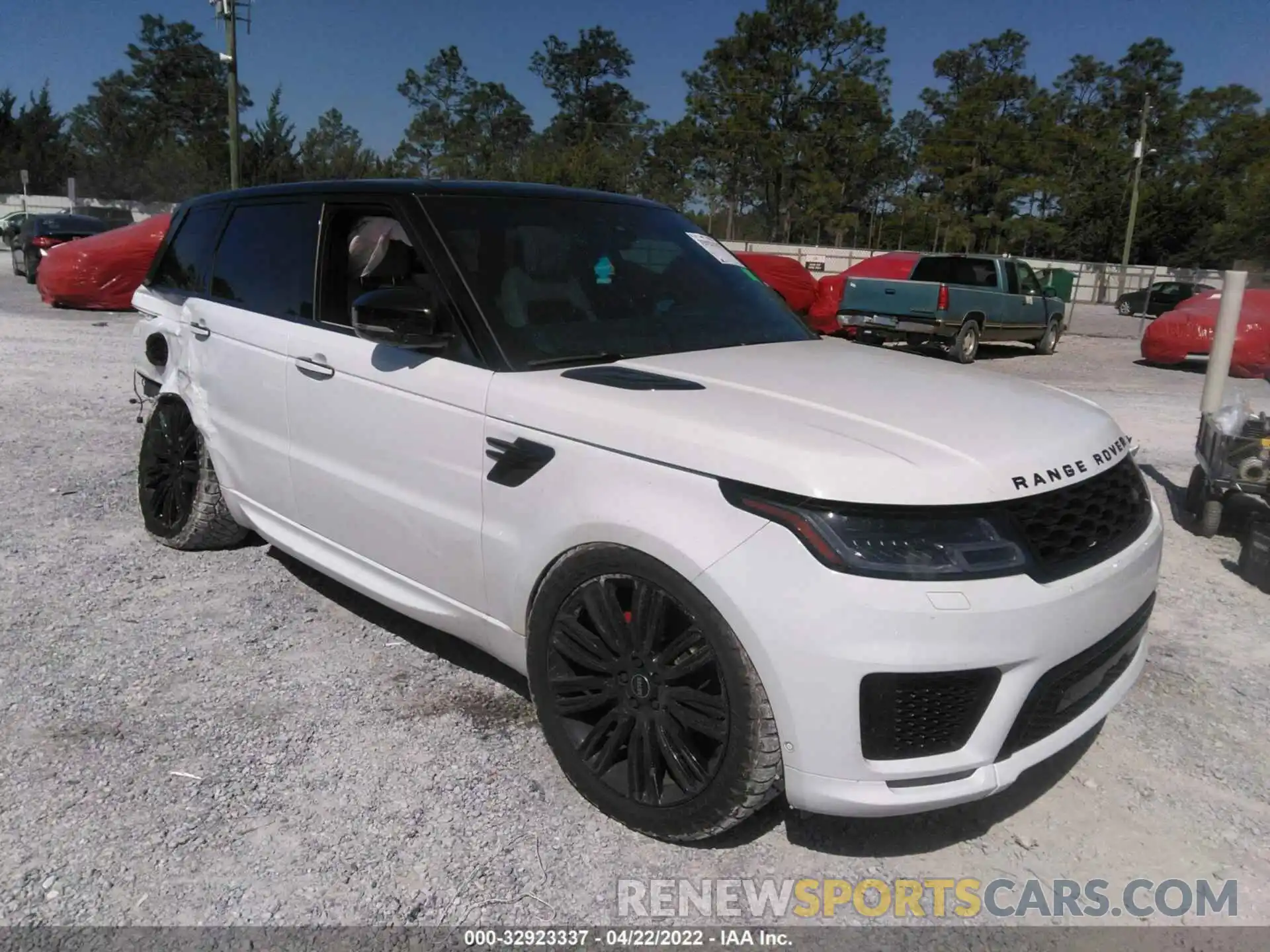 1 Фотография поврежденного автомобиля SALWS2RU6NA210201 LAND ROVER RANGE ROVER SPORT 2022