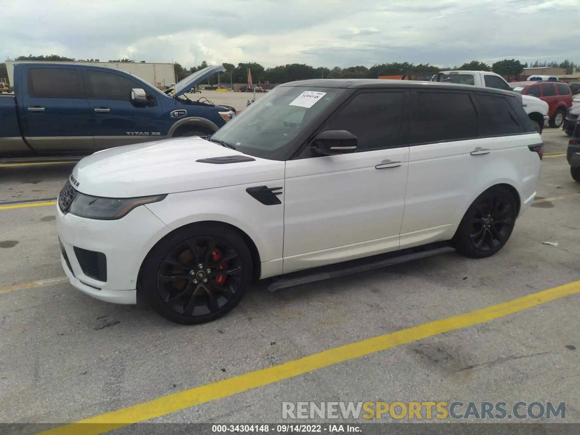 2 Photograph of a damaged car SALWS2RU7NA206724 LAND ROVER RANGE ROVER SPORT 2022