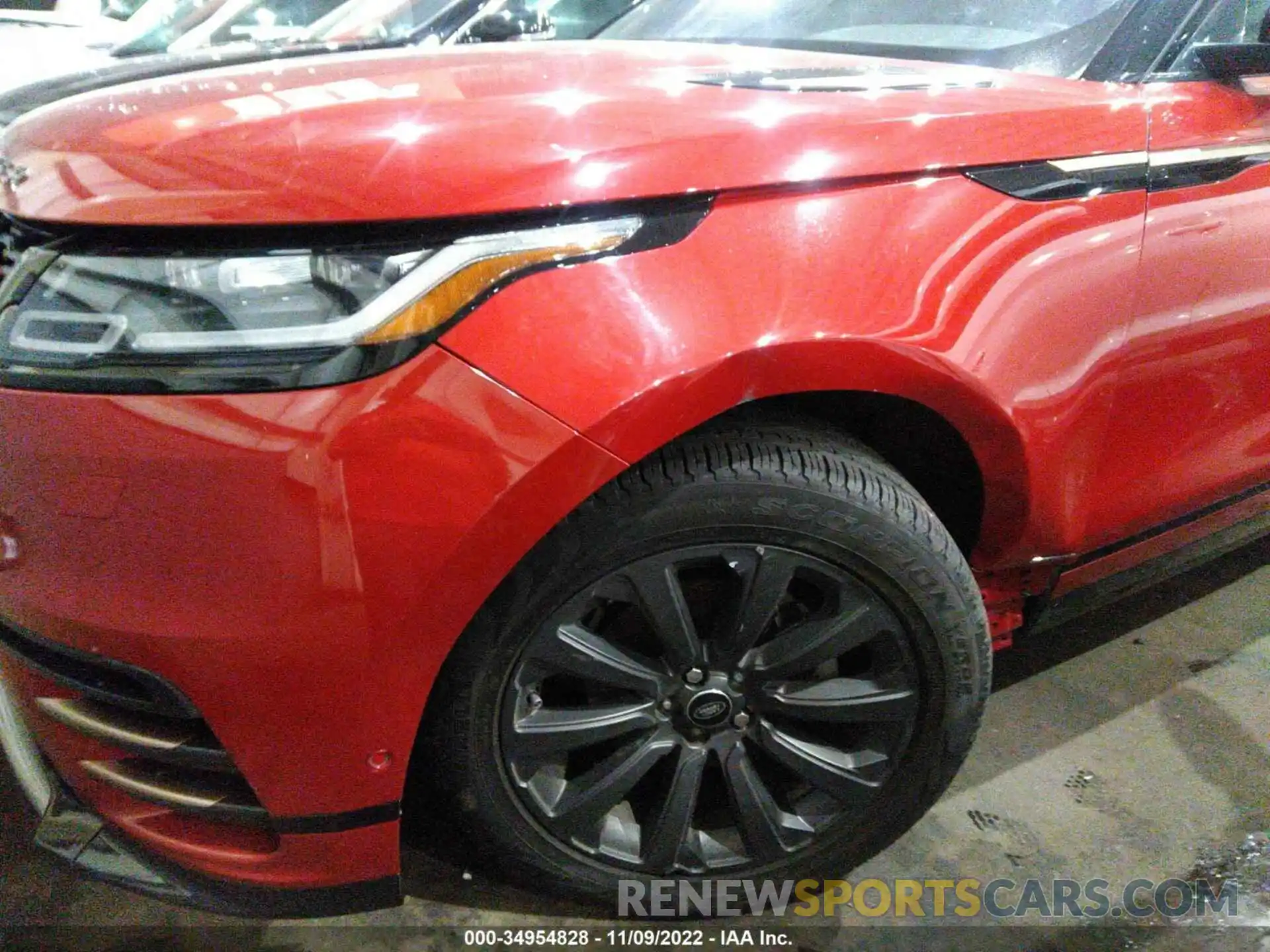 6 Photograph of a damaged car 000YL2EX2KA206325 LAND ROVER RANGE ROVER VELAR 2019