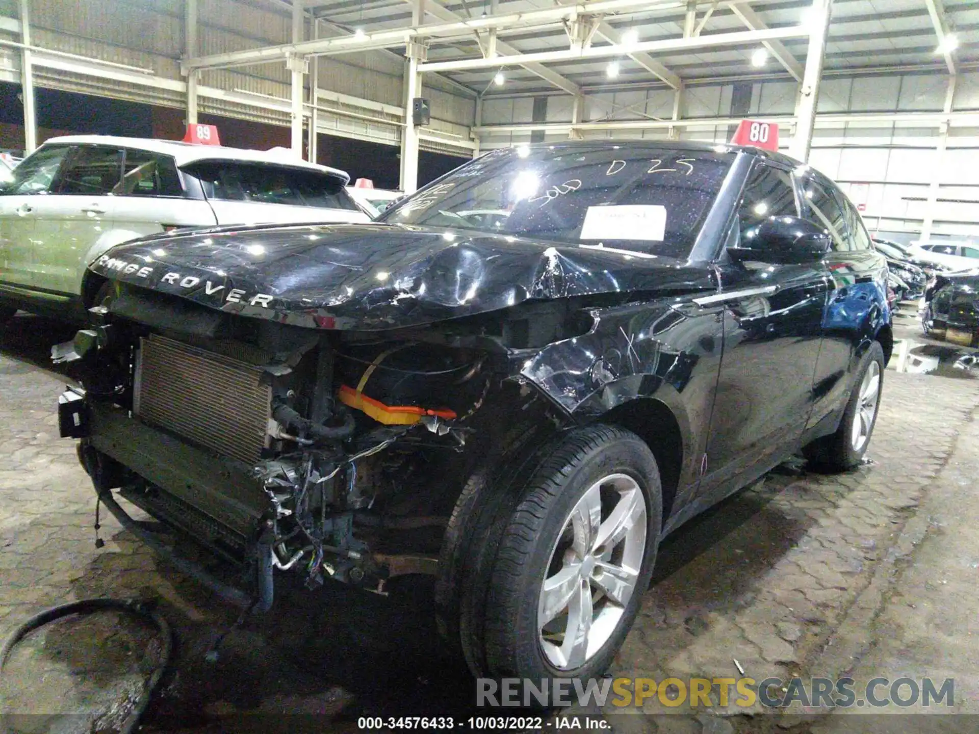 2 Photograph of a damaged car 00LYB2EX4KA793243 LAND ROVER RANGE ROVER VELAR 2019