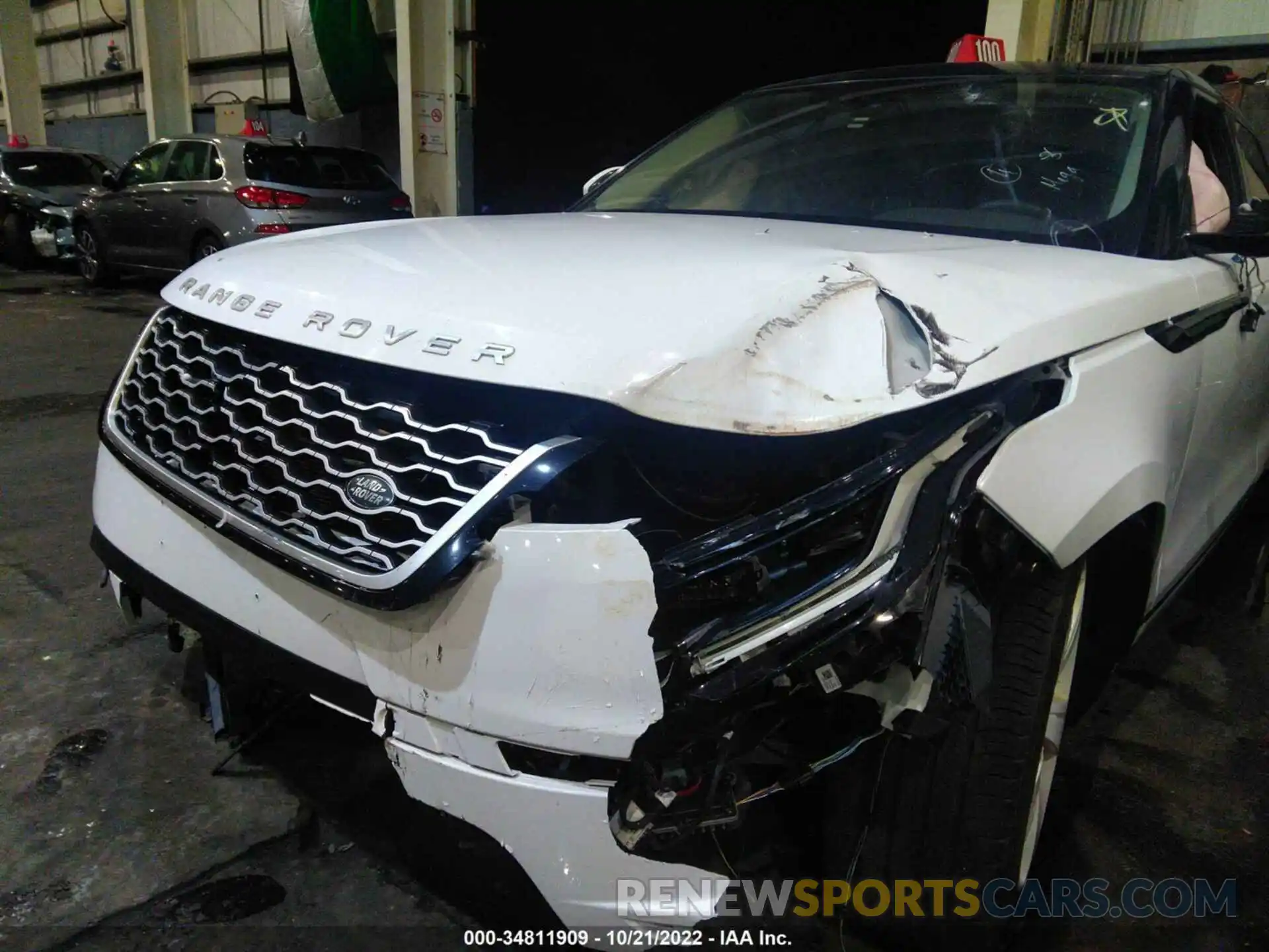 6 Photograph of a damaged car 00LYB2FV3KA212540 LAND ROVER RANGE ROVER VELAR 2019