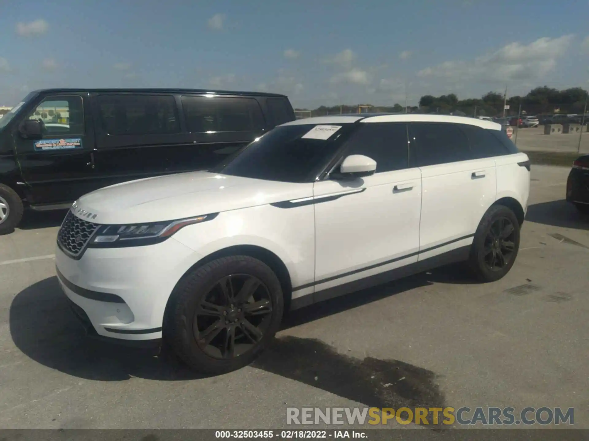 2 Photograph of a damaged car SALYA2EX2KA231781 LAND ROVER RANGE ROVER VELAR 2019