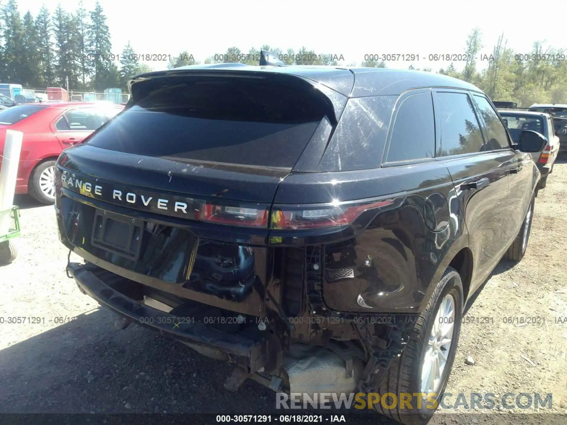 4 Photograph of a damaged car SALYA2EX6KA216944 LAND ROVER RANGE ROVER VELAR 2019