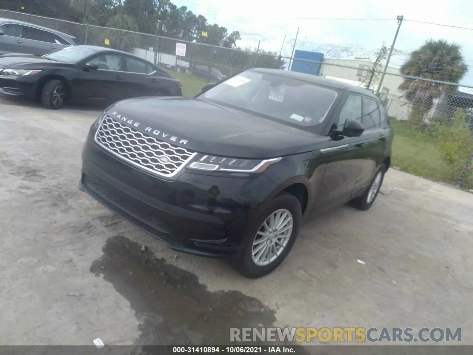 2 Photograph of a damaged car SALYA2EX8KA200017 LAND ROVER RANGE ROVER VELAR 2019