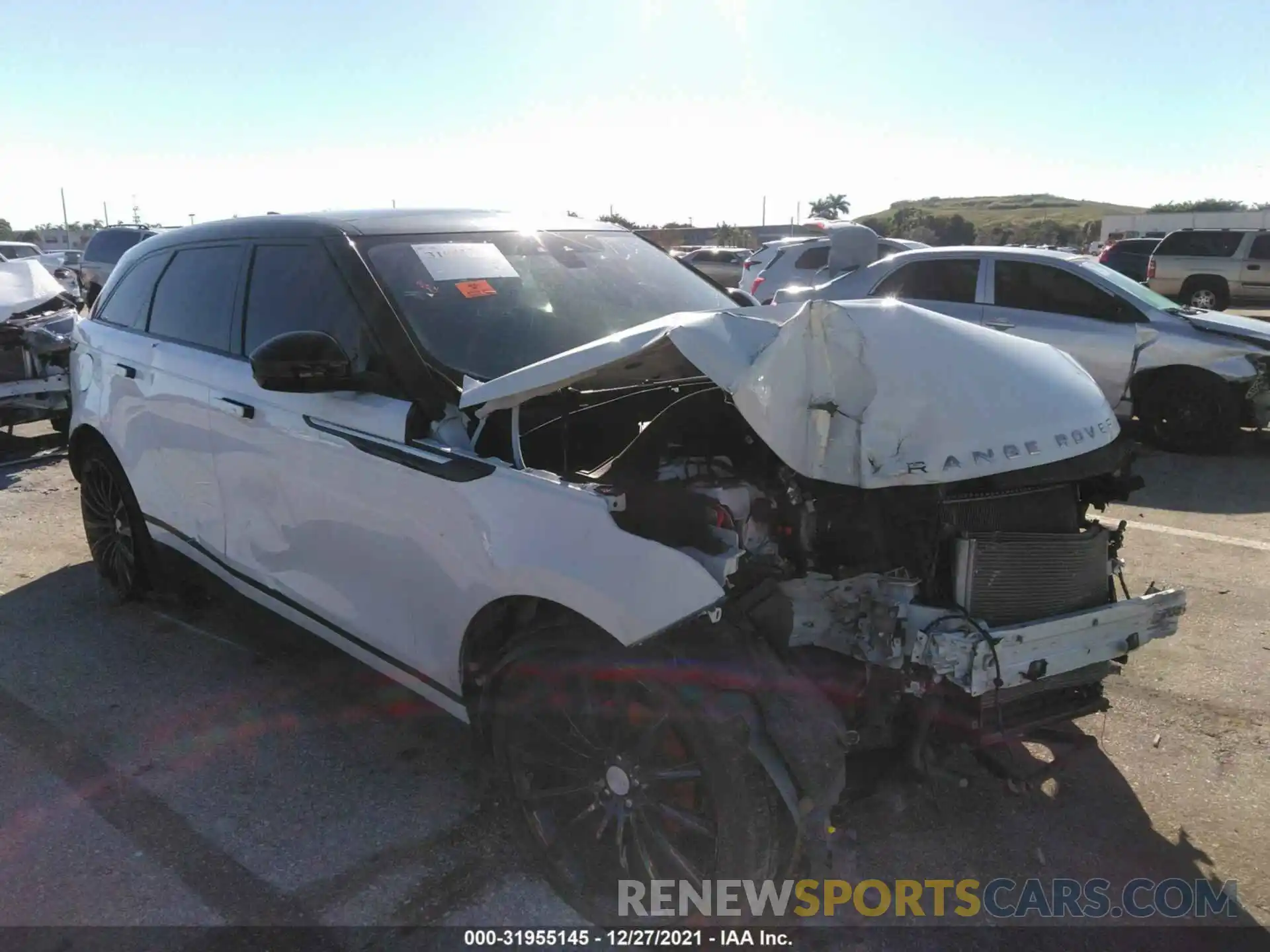 1 Photograph of a damaged car SALYA2EX9KA214508 LAND ROVER RANGE ROVER VELAR 2019