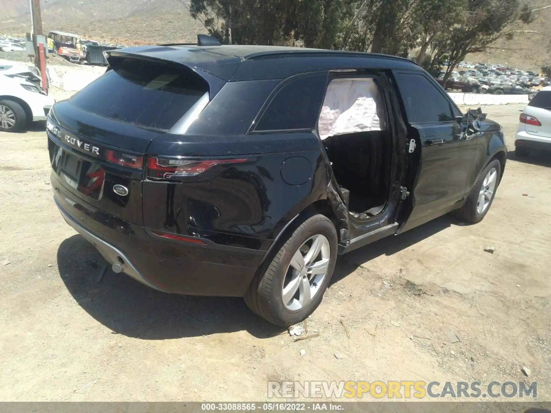 4 Photograph of a damaged car SALYB2EN1KA783221 LAND ROVER RANGE ROVER VELAR 2019