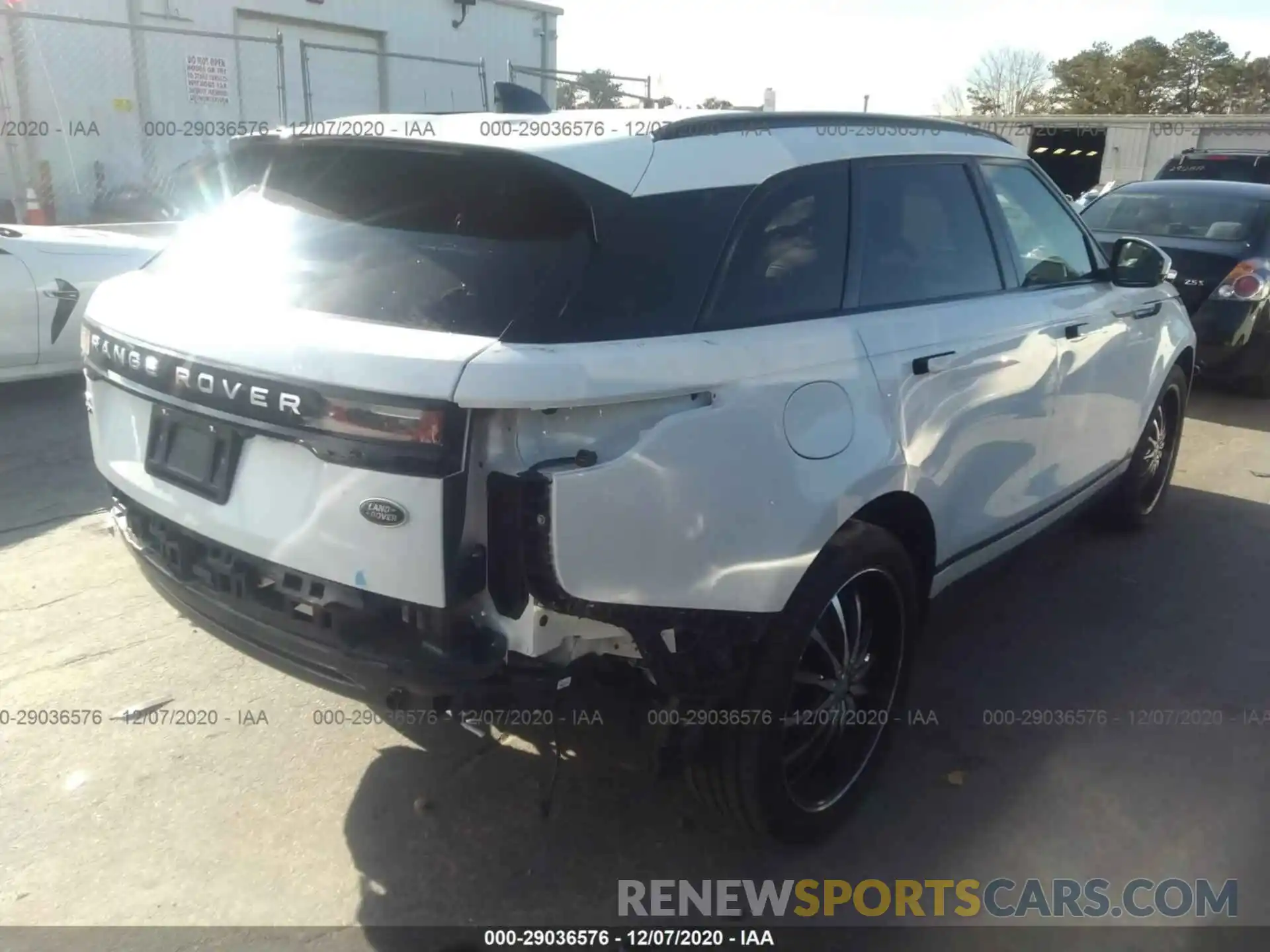 4 Photograph of a damaged car SALYB2EN9KA782530 LAND ROVER RANGE ROVER VELAR 2019