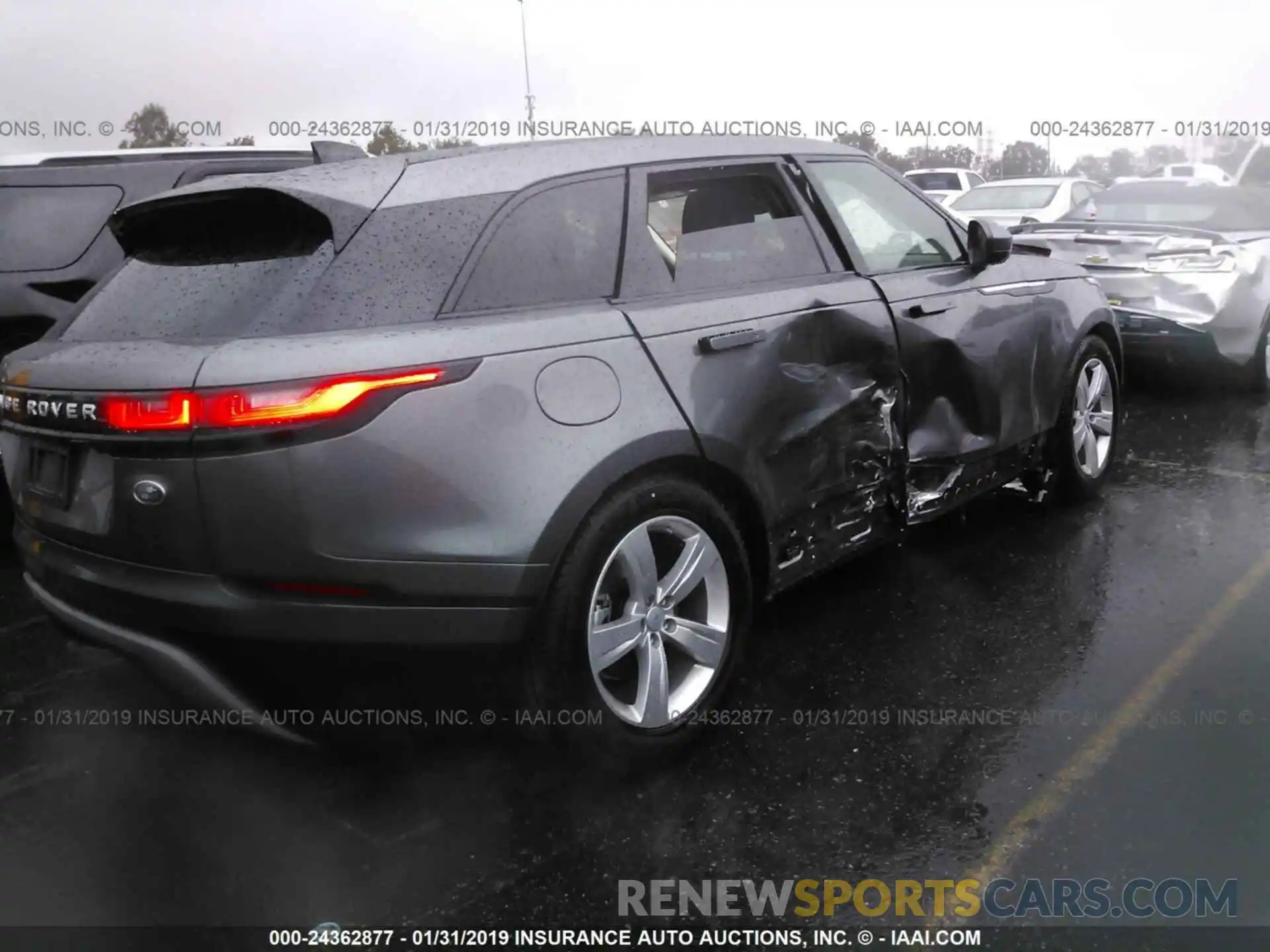 4 Photograph of a damaged car SALYB2EV0KA796560 LAND ROVER RANGE ROVER VELAR 2019