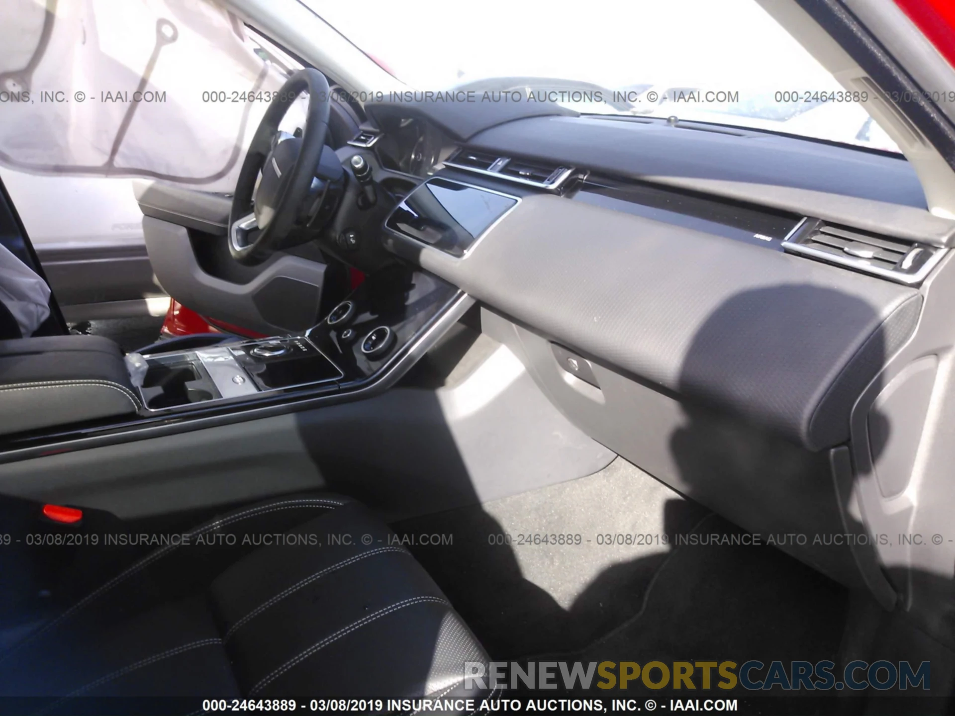 5 Photograph of a damaged car SALYB2EV2KA795829 LAND ROVER RANGE ROVER VELAR 2019