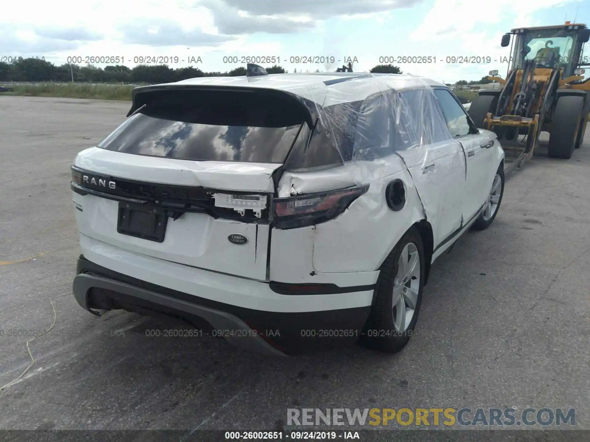 6 Photograph of a damaged car SALYB2EVXKA795691 LAND ROVER RANGE ROVER VELAR 2019