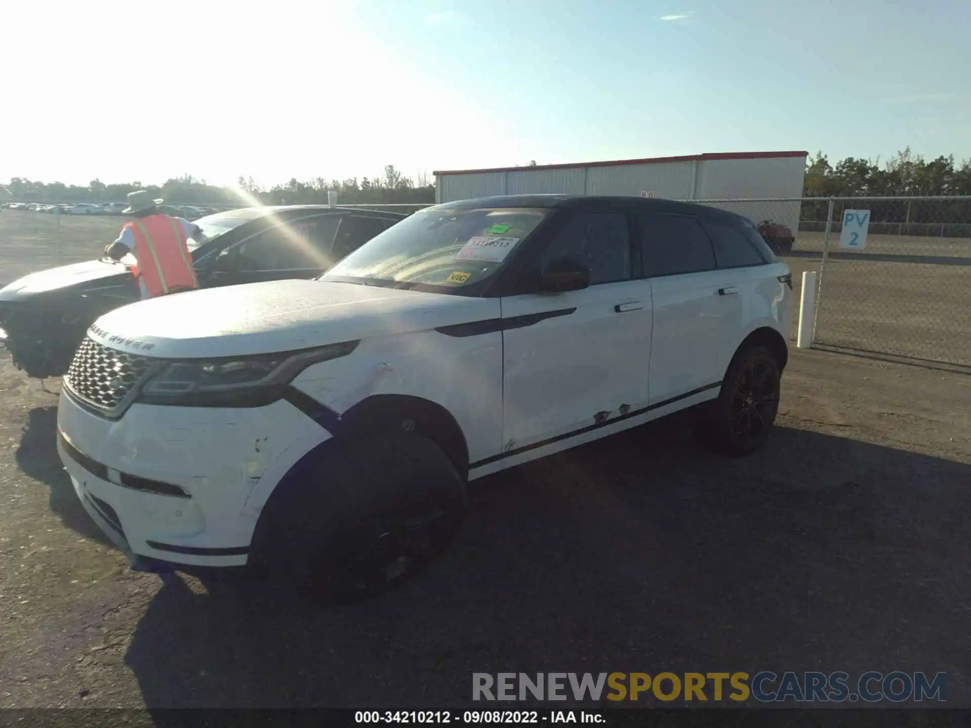 2 Photograph of a damaged car SALYB2EX1KA780269 LAND ROVER RANGE ROVER VELAR 2019