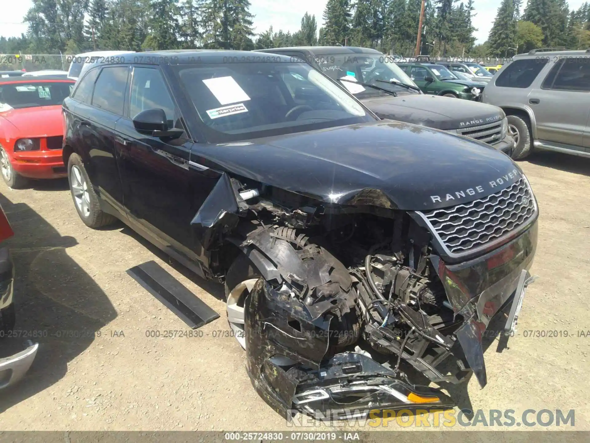 1 Photograph of a damaged car SALYB2EX2KA200978 LAND ROVER RANGE ROVER VELAR 2019